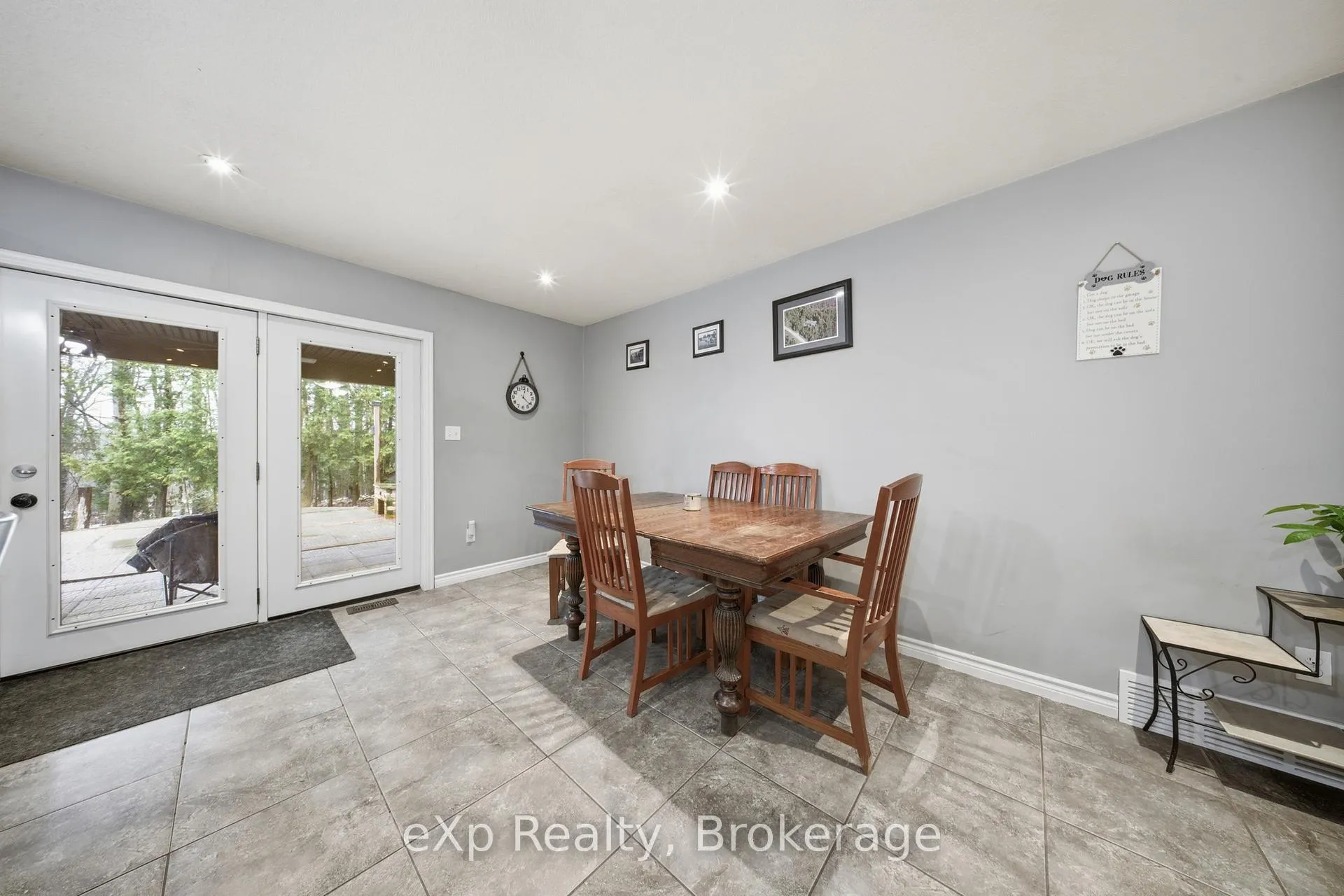 Photo 14 of 90806 Driftwood Beach Road, Howick — HOMEH