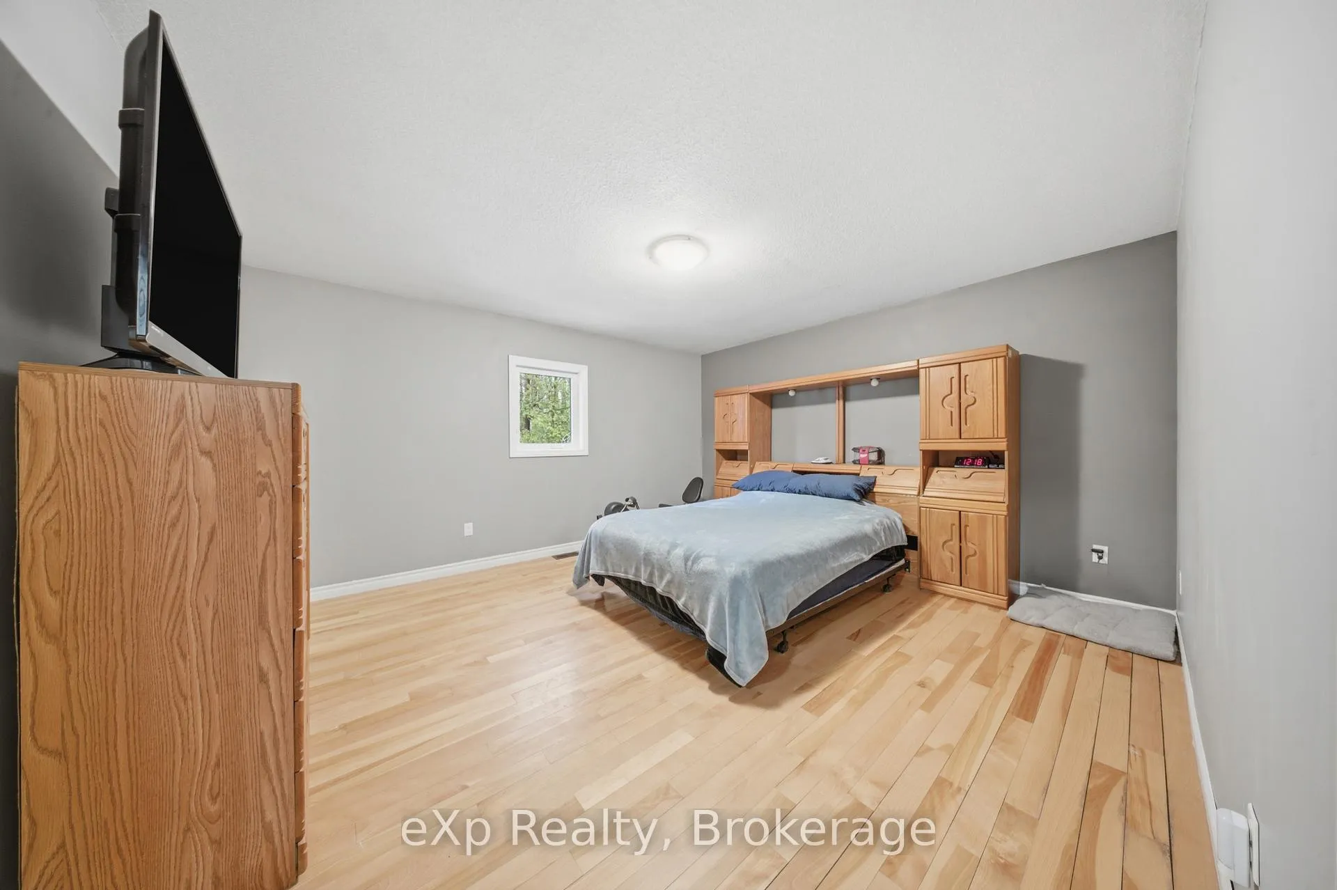 Photo 25 of 90806 Driftwood Beach Road, Howick — HOMEH