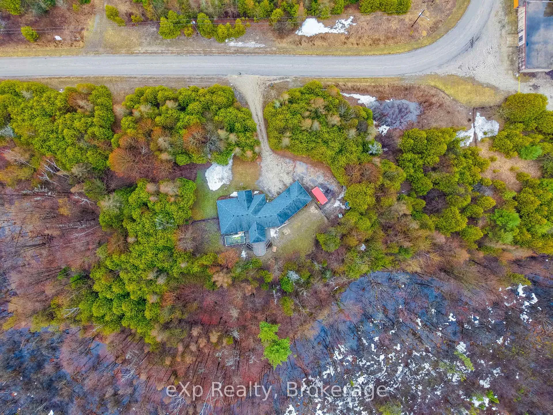 Photo 33 of 90806 Driftwood Beach Road, Howick — HOMEH