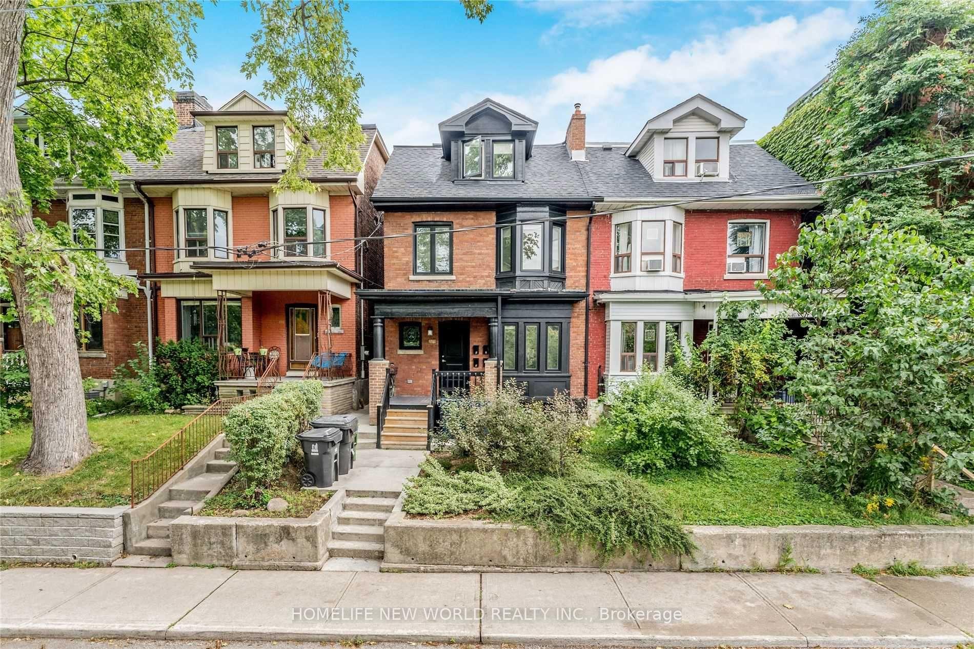 Photo 1 of Unit #4 Lower, 331 Grace Street, Toronto, Palmerston-Little Italy — HOMEH