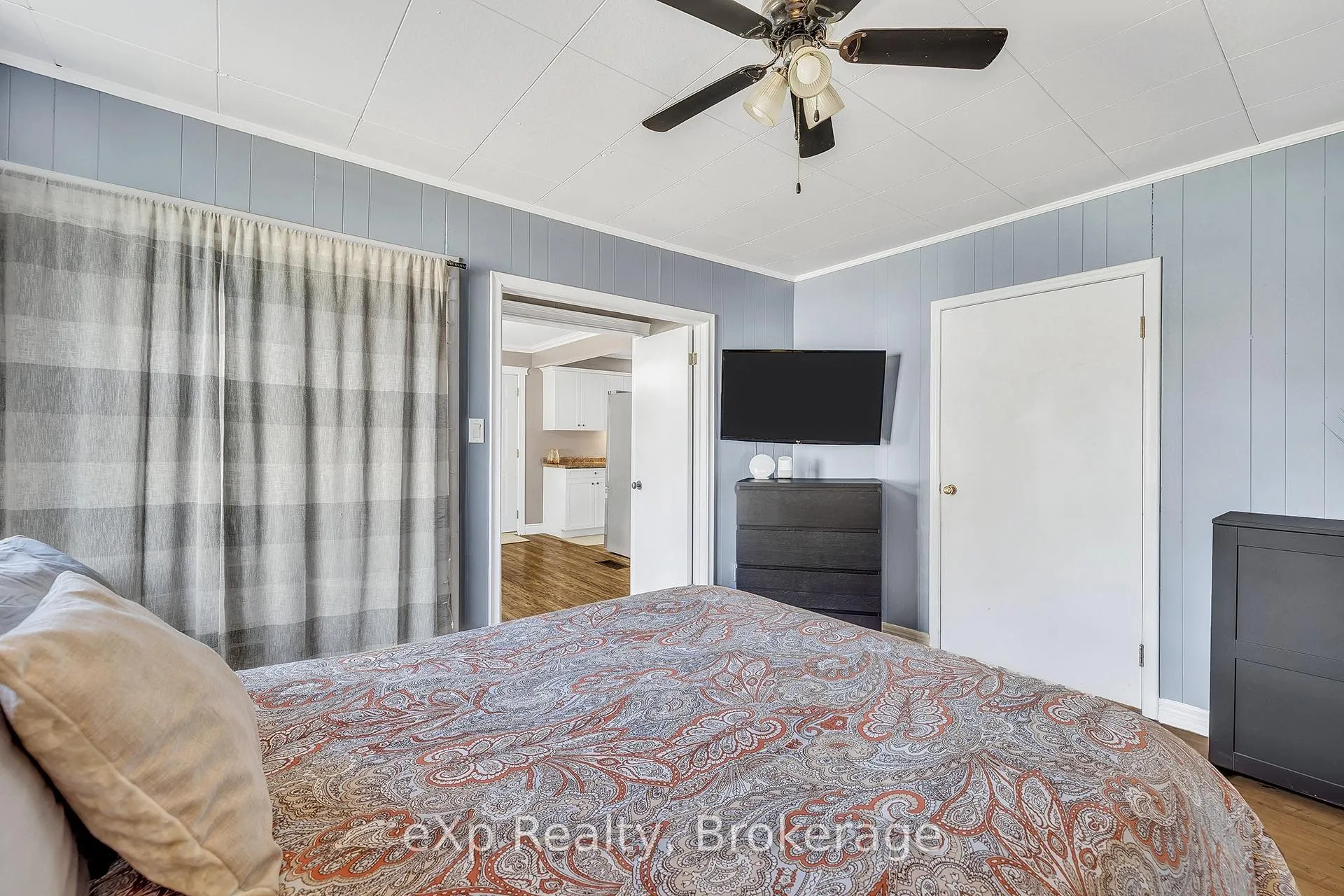 Photo 13 of 229 Havelock Avenue S, North Perth, Listowel — HOMEH