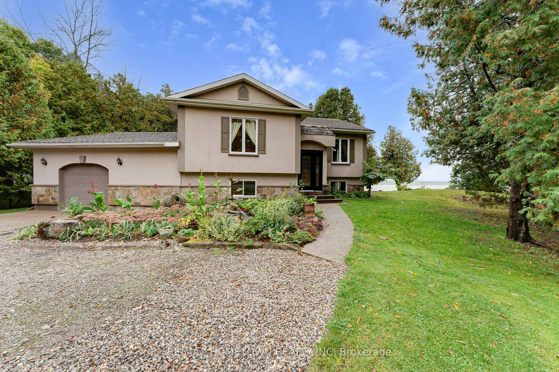 Photo 4 of 111 Lake Eloida Road, Athens, R of Yonge & Escott Twp — HOMEH