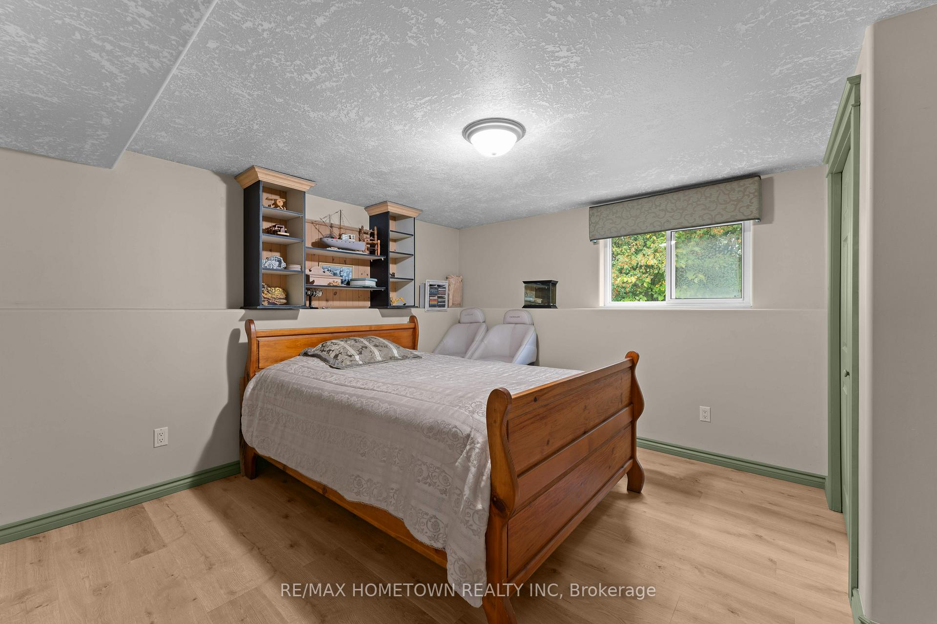 Photo 23 of 111 Lake Eloida Road, Athens, R of Yonge & Escott Twp — HOMEH