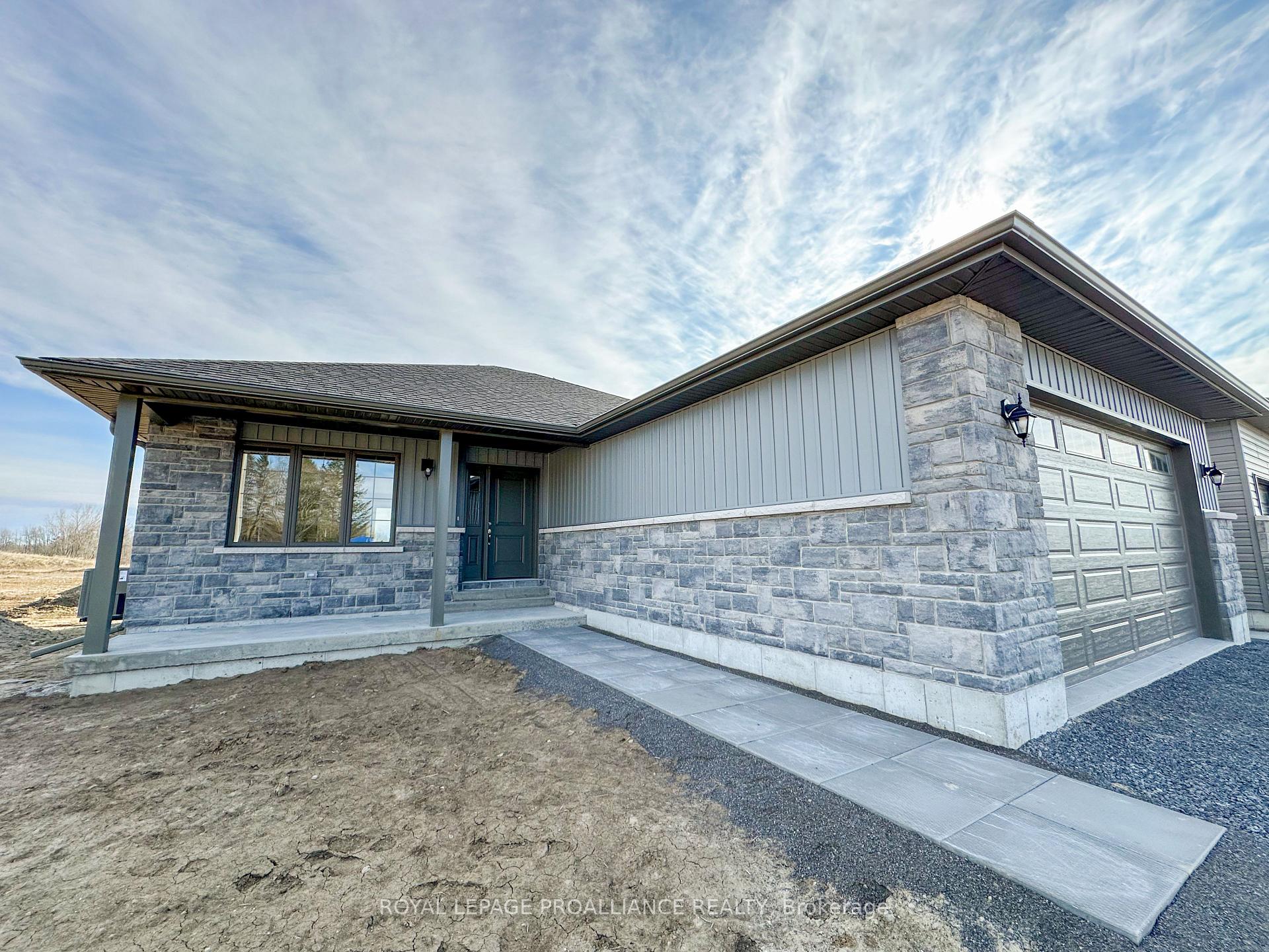 Photo 1 of 159A Sienna Avenue, Belleville, Belleville Ward — HOMEH