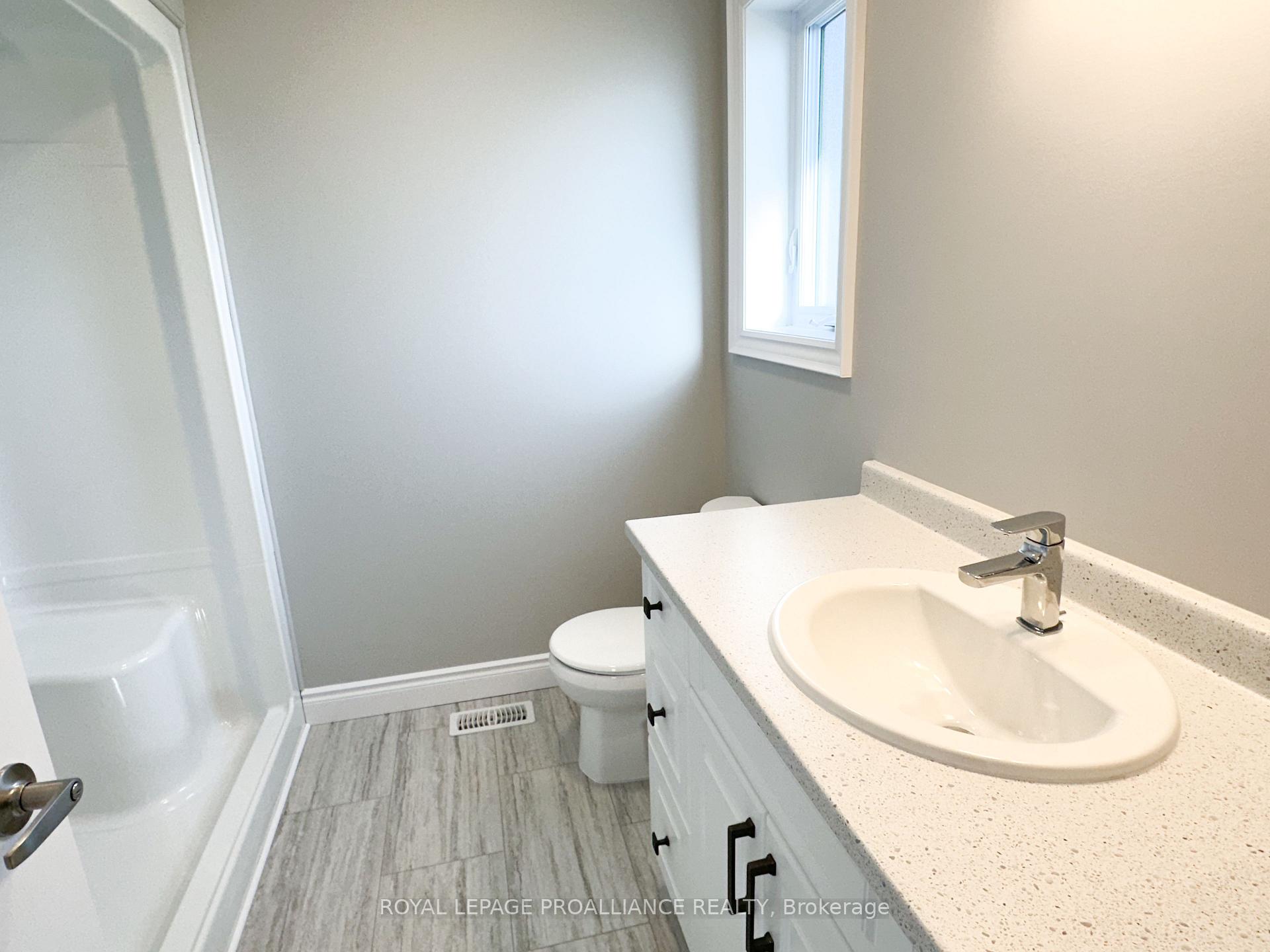 Photo 7 of 159A Sienna Avenue, Belleville, Belleville Ward — HOMEH