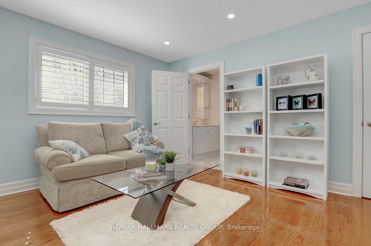 Photo 10 of 11 Wedgewood Crescent, Ottawa, Blackburn Hamlet — HOMEH