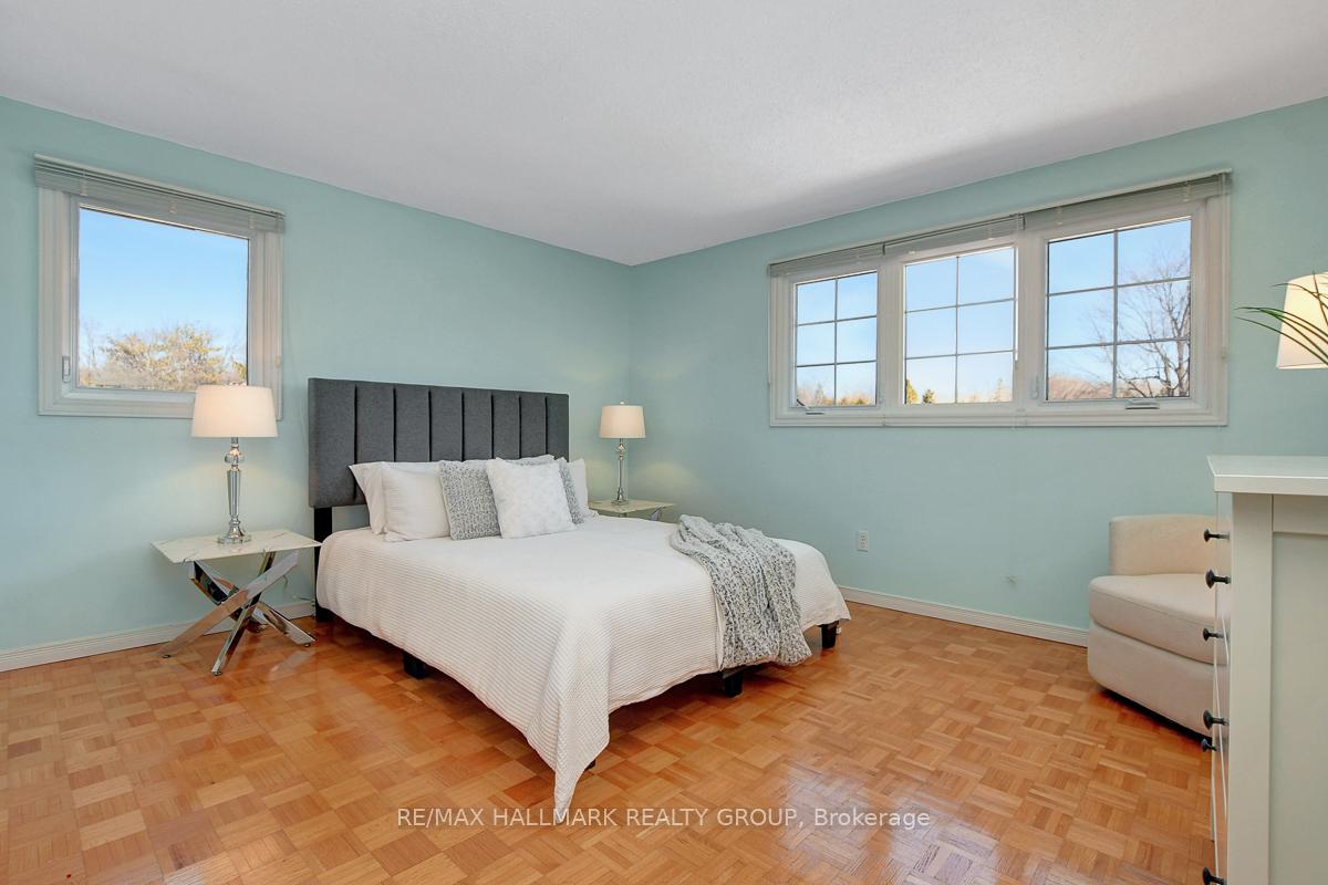 Photo 22 of 11 Wedgewood Crescent, Ottawa, Blackburn Hamlet — HOMEH
