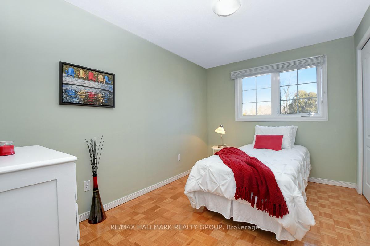 Photo 30 of 11 Wedgewood Crescent, Ottawa, Blackburn Hamlet — HOMEH