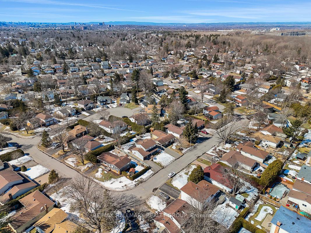 Photo 44 of 11 Wedgewood Crescent, Ottawa, Blackburn Hamlet — HOMEH