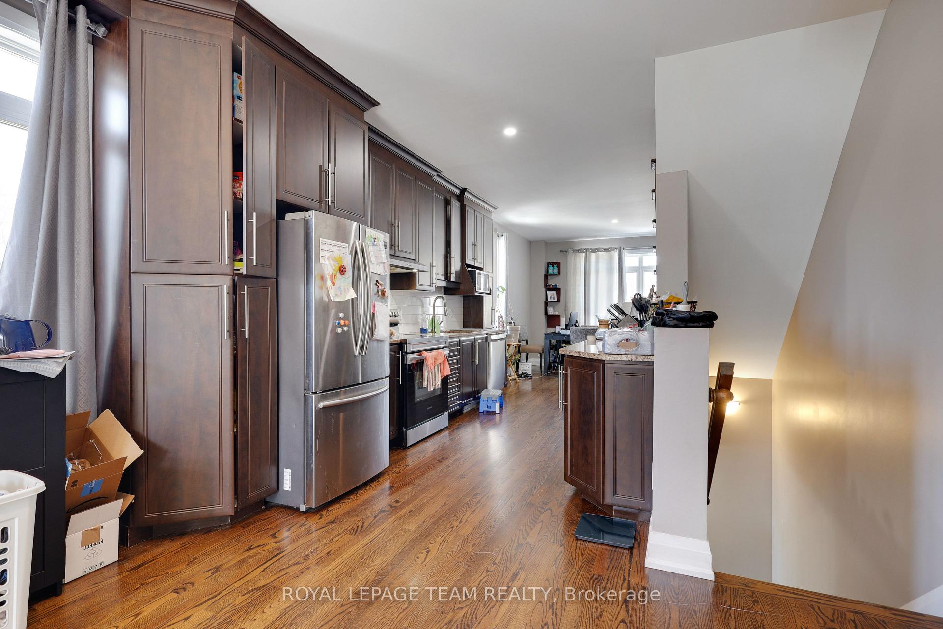 Photo 14 of 1129 Rockingham Avenue, Ottawa, Billings Bridge — HOMEH