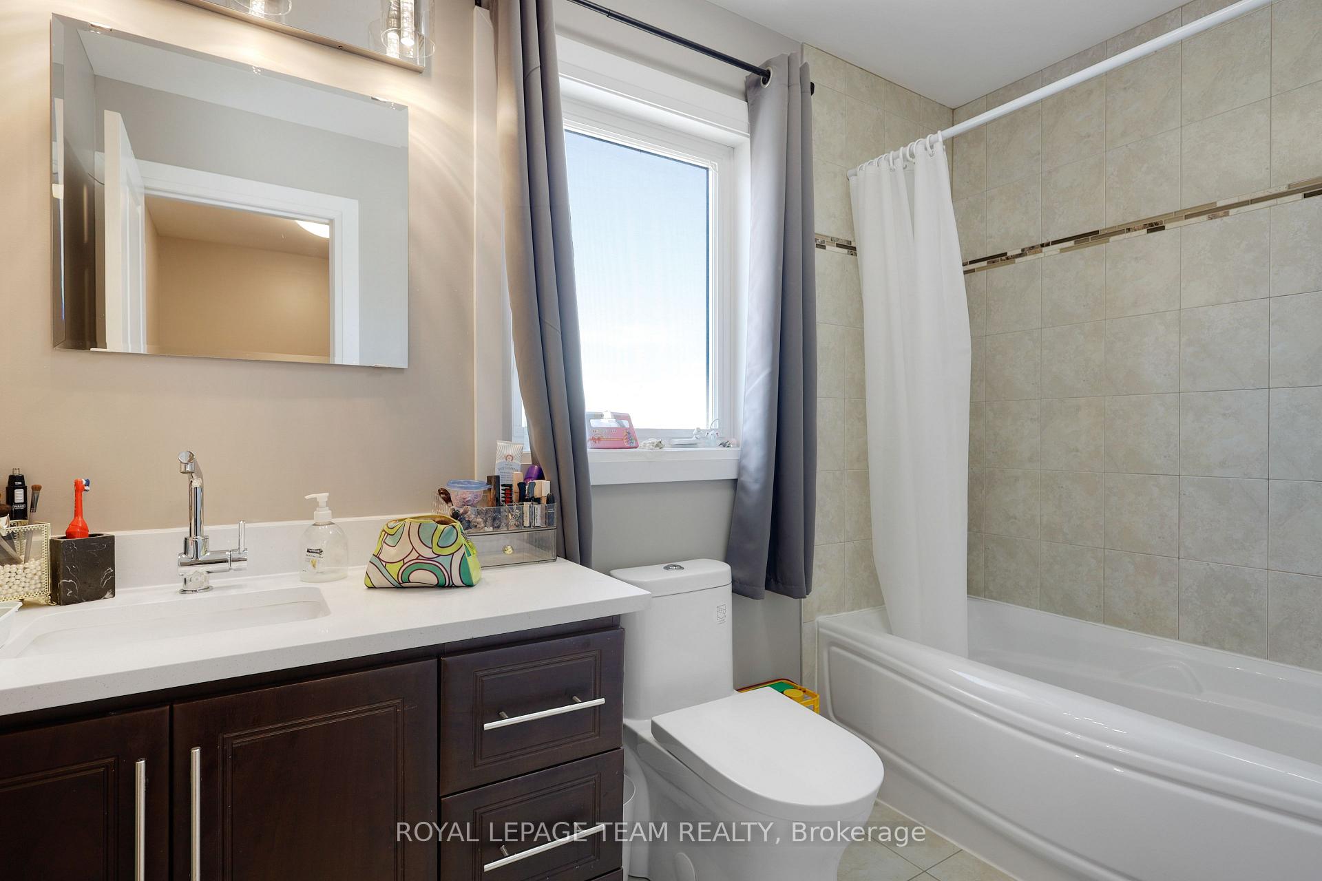Photo 23 of 1129 Rockingham Avenue, Ottawa, Billings Bridge — HOMEH