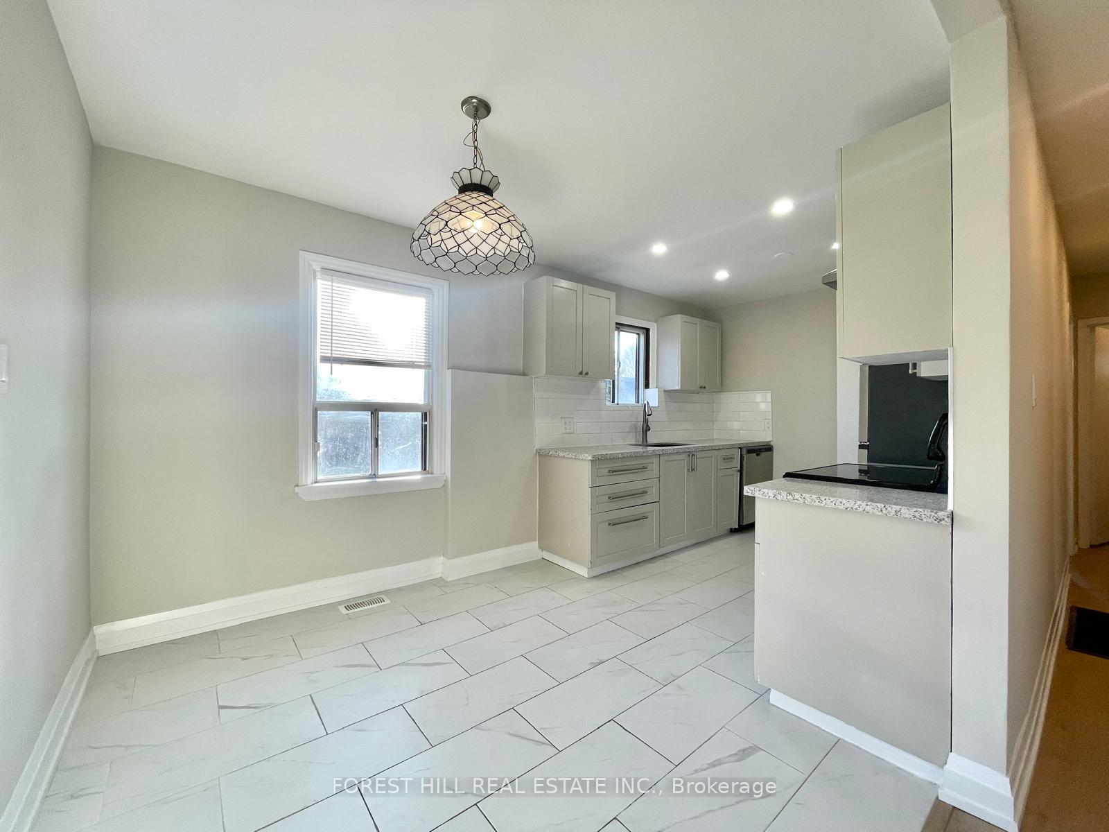 Photo 7 of 587 Horner Avenue, Etobicoke, Alderwood — HOMEH