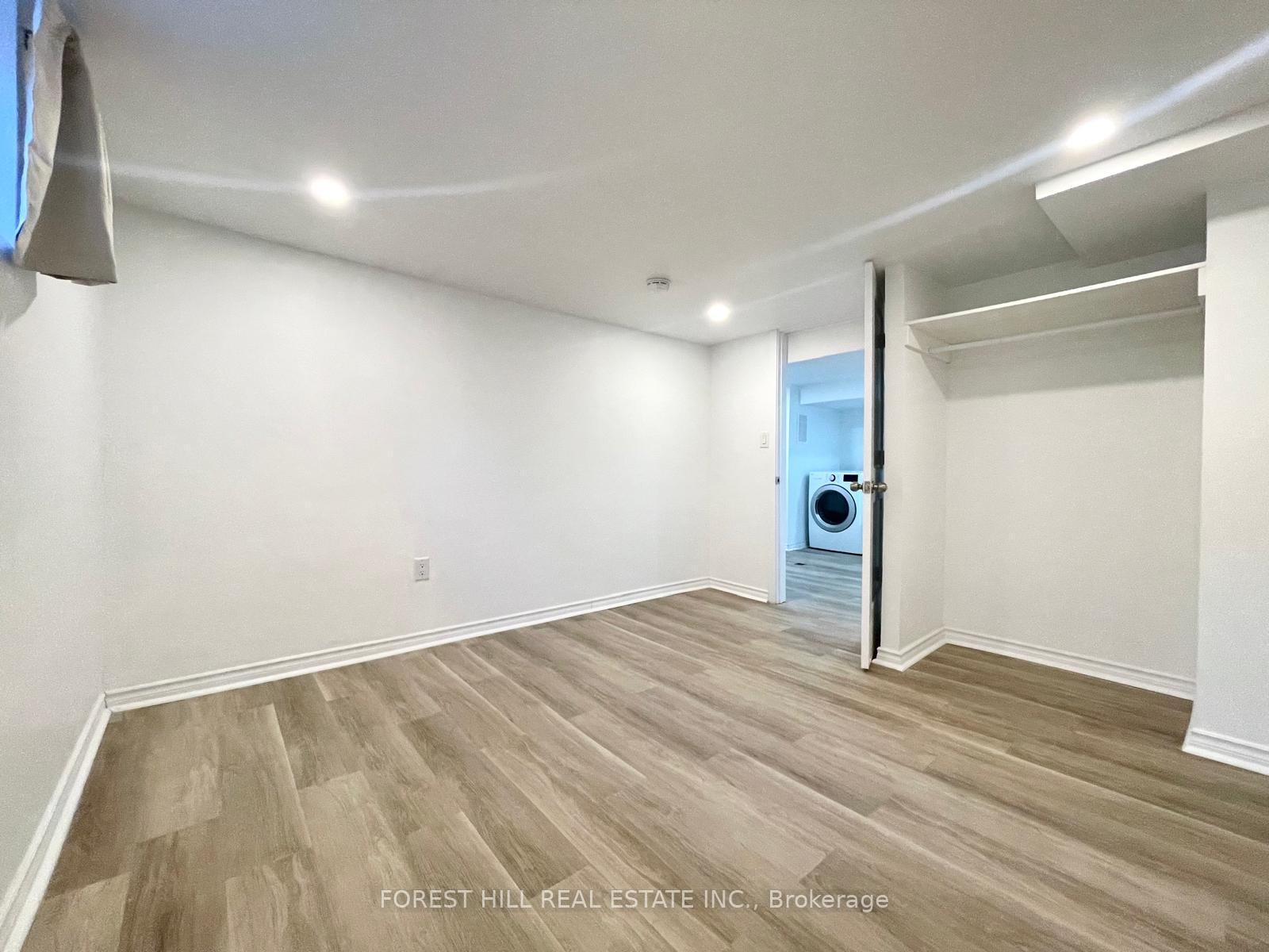 Photo 10 of 587 Horner Avenue, Etobicoke, Alderwood — HOMEH