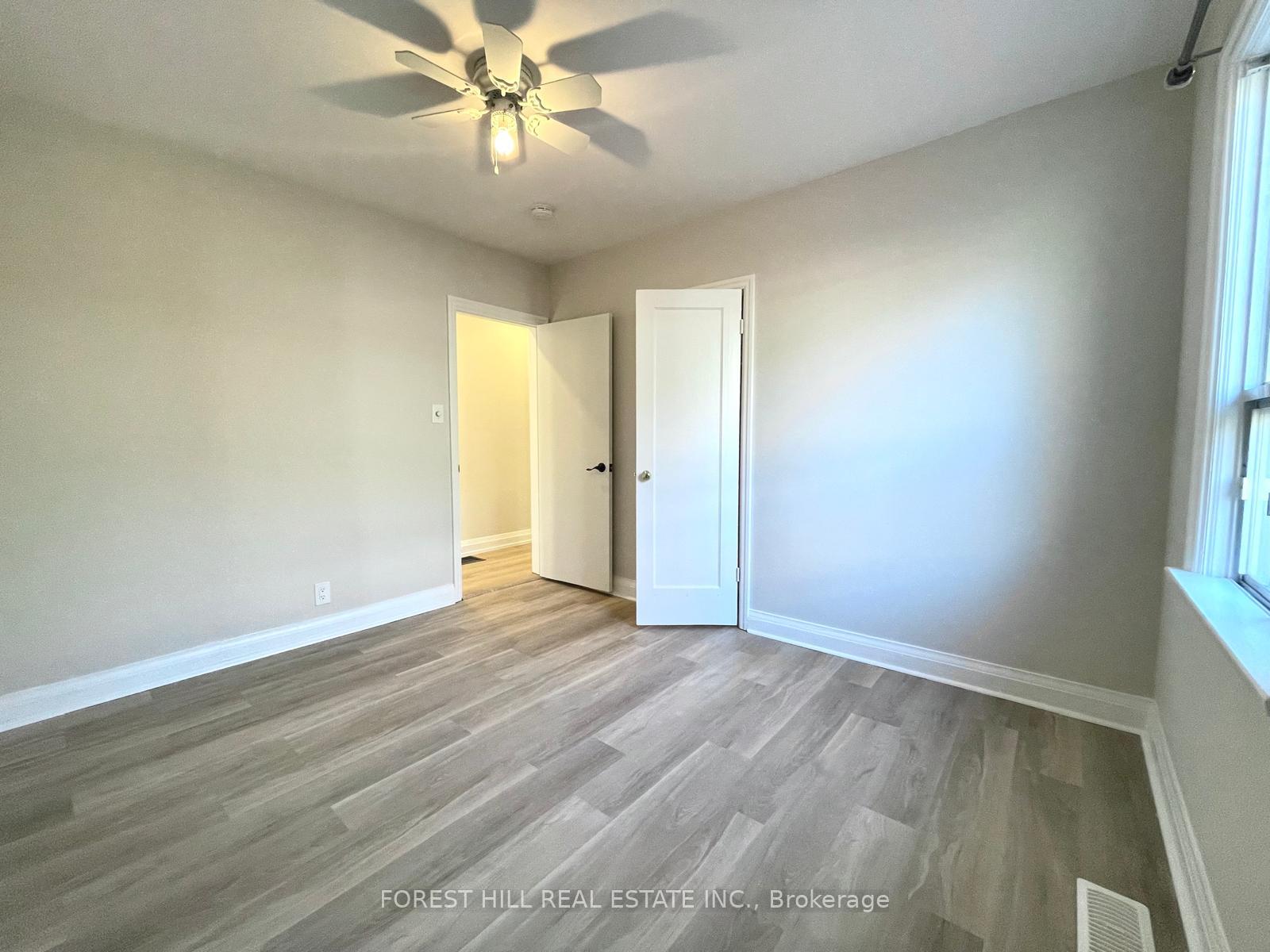 Photo 19 of 587 Horner Avenue, Etobicoke, Alderwood — HOMEH
