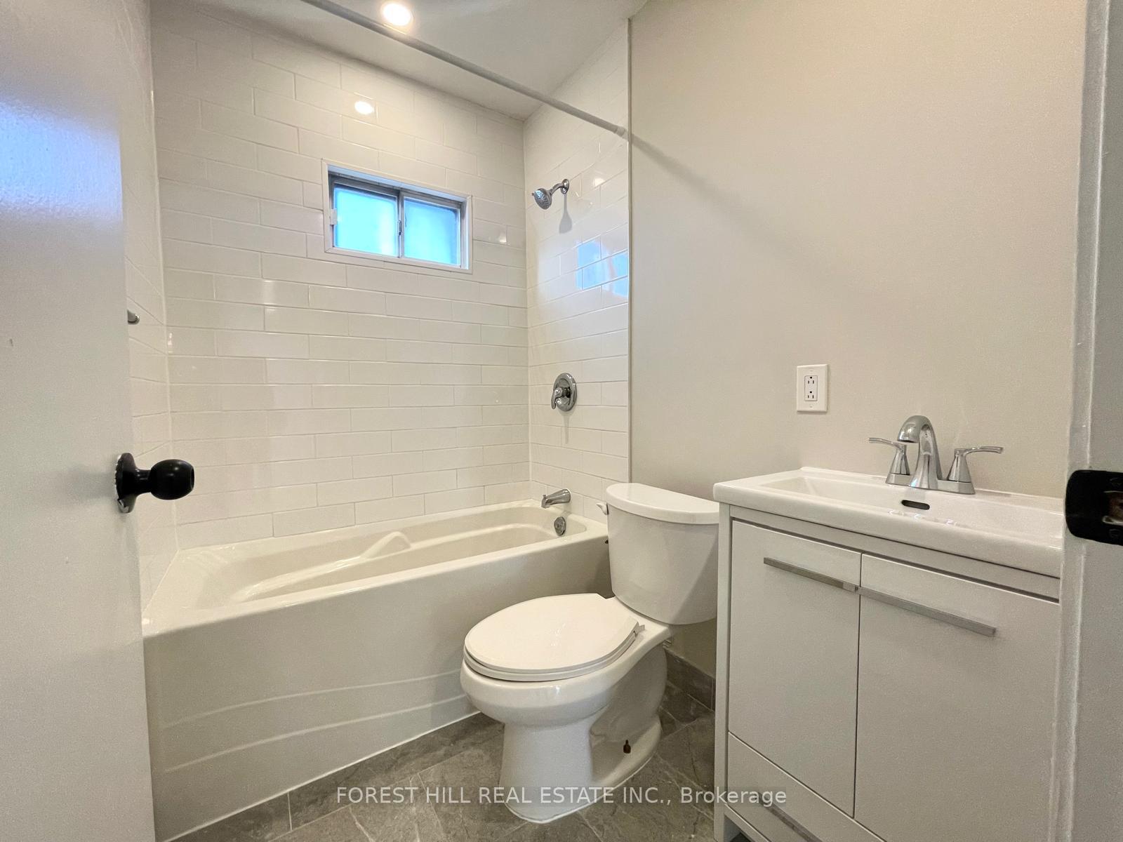 Photo 22 of 587 Horner Avenue, Etobicoke, Alderwood — HOMEH