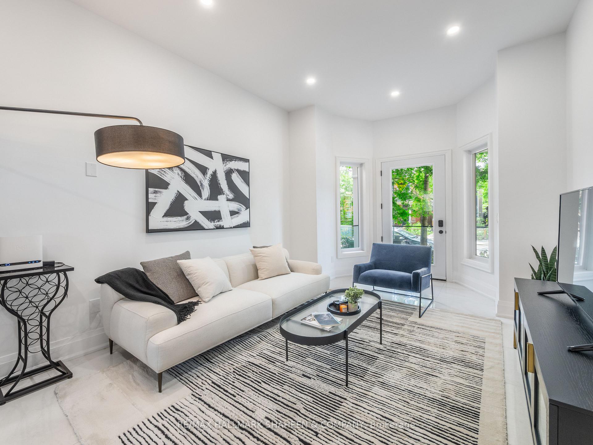 Photo 4 of Unit B, 357 Euclid Avenue, Toronto, Trinity-Bellwoods — HOMEH