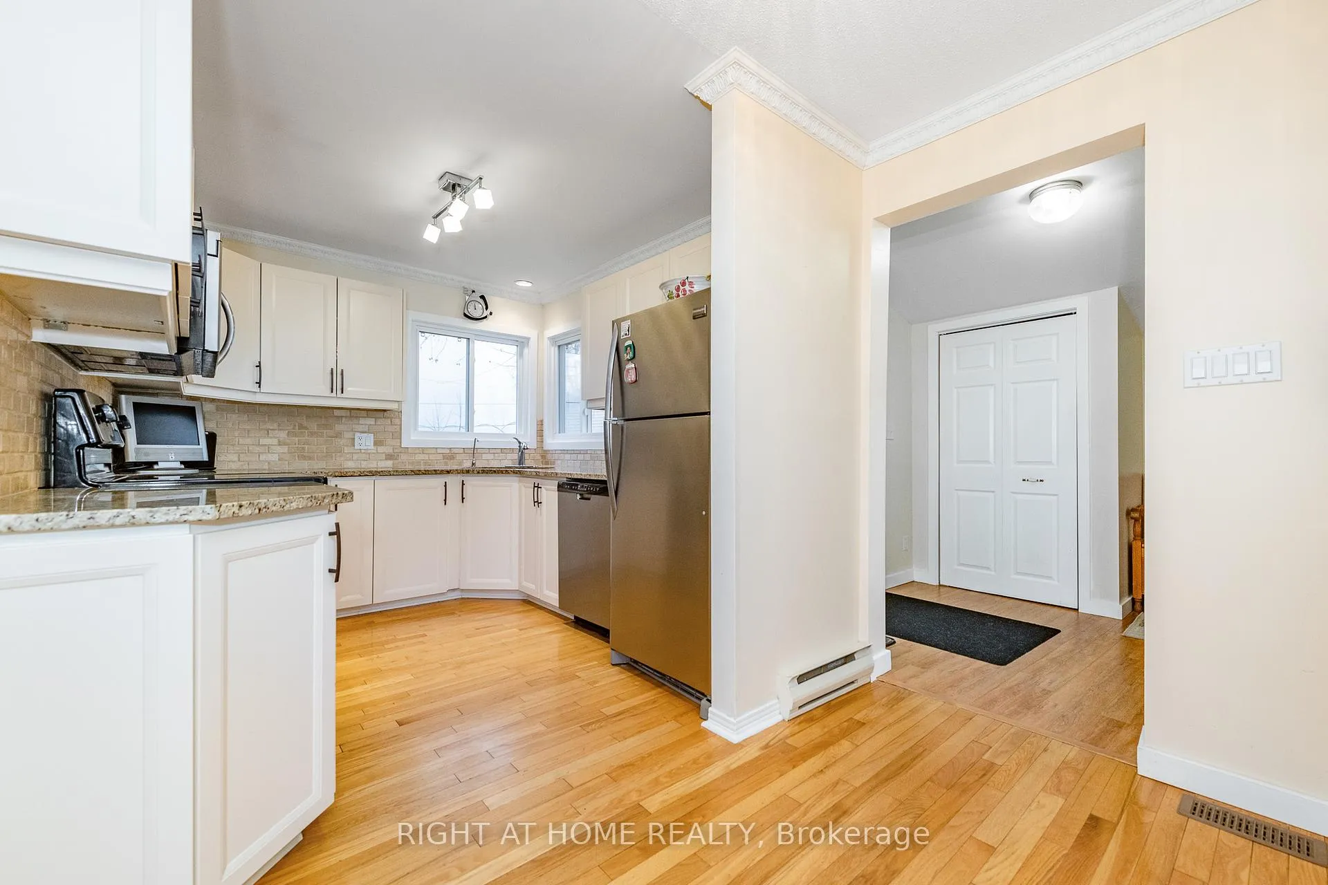Photo 14 of 3442 9th Line, Beckwith, Beckwith Twp — HOMEH
