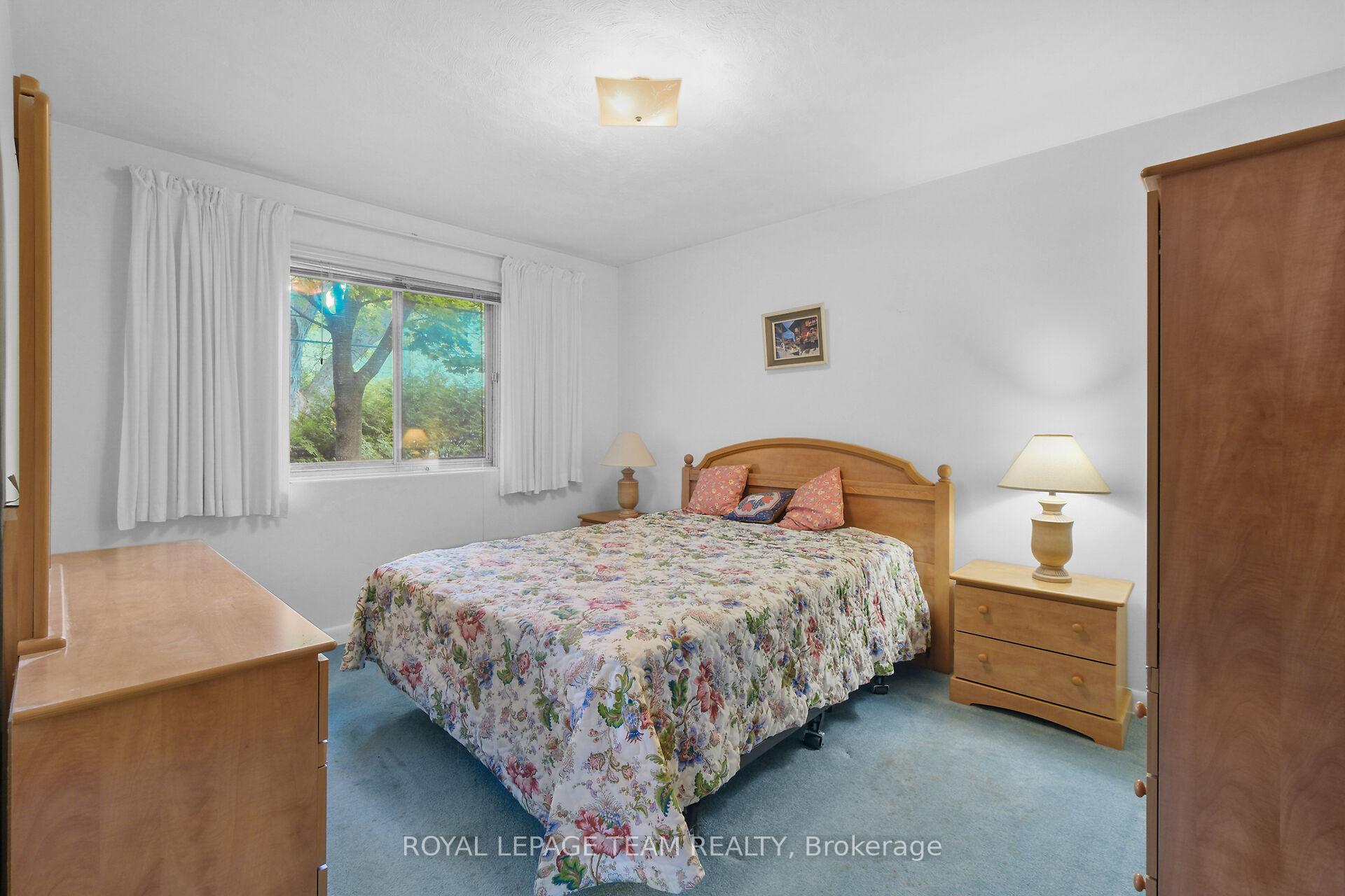 Photo 15 of 2218 Prospect Avenue, Ottawa, Alta Vista — HOMEH