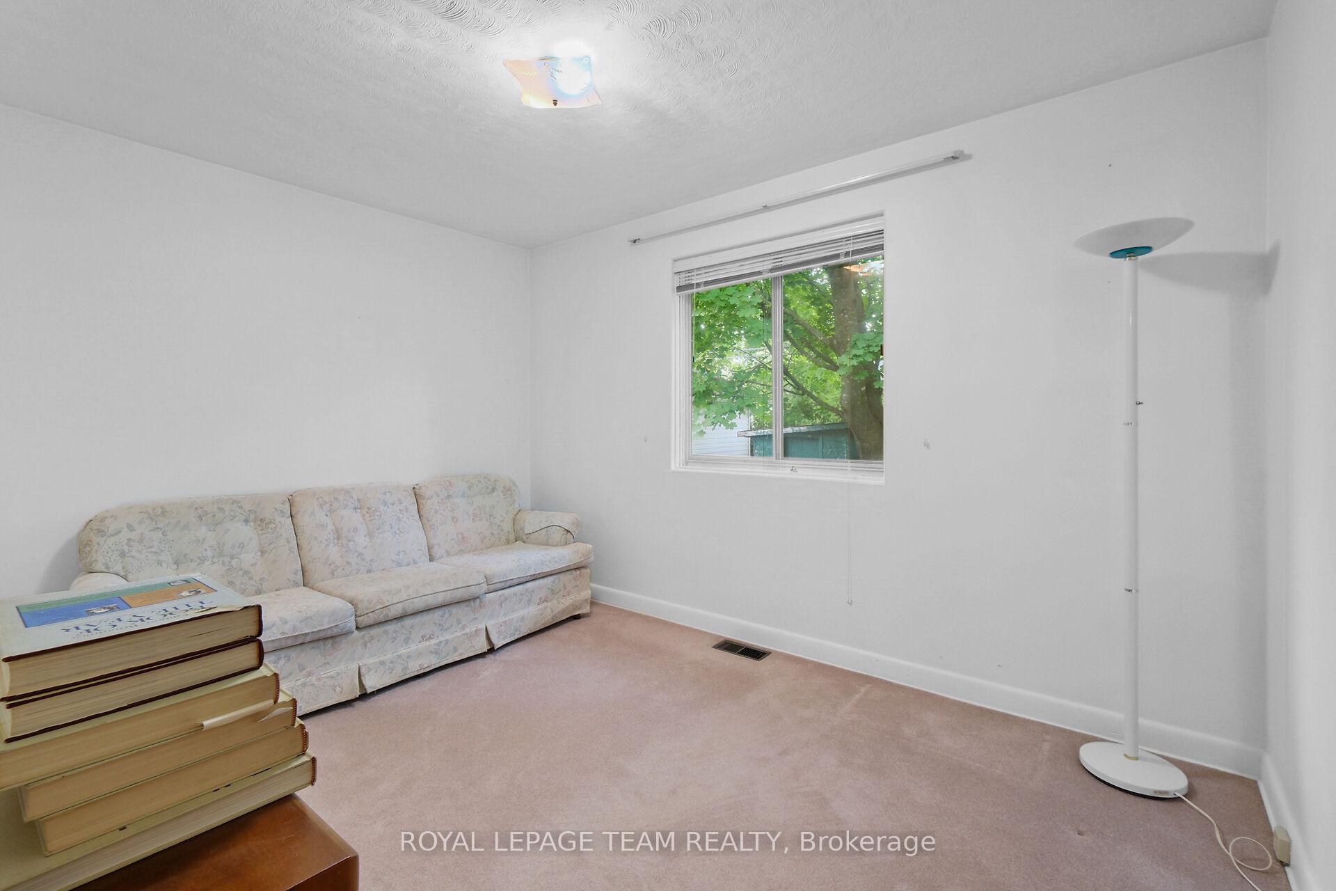 Photo 14 of 2218 Prospect Avenue, Ottawa, Alta Vista — HOMEH