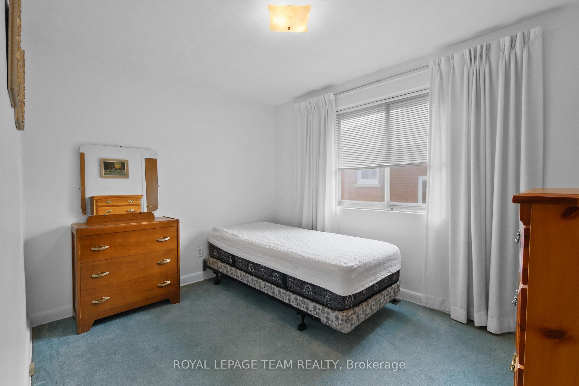 Photo 16 of 2218 Prospect Avenue, Ottawa, Alta Vista — HOMEH