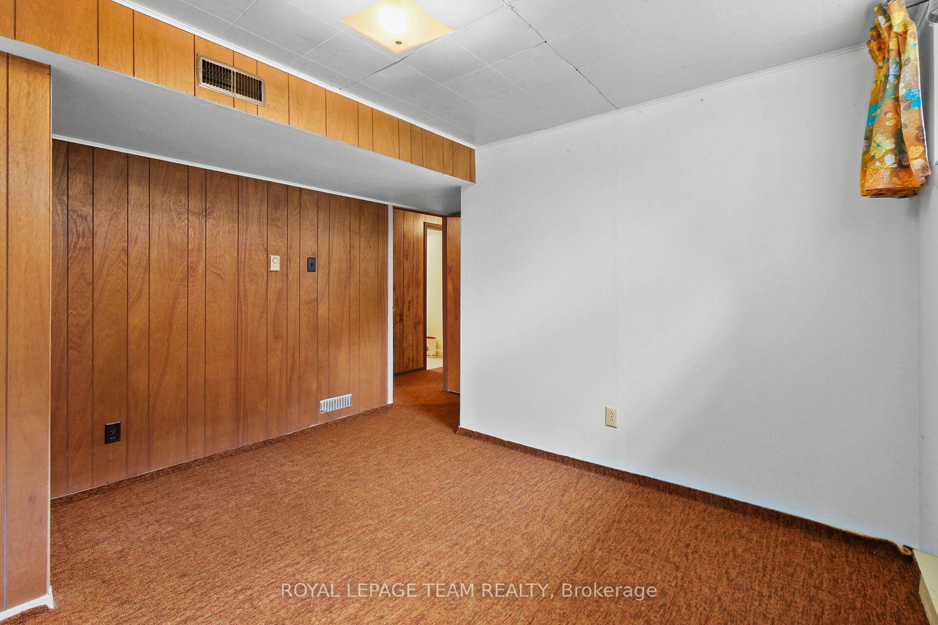 Photo 23 of 2218 Prospect Avenue, Ottawa, Alta Vista — HOMEH