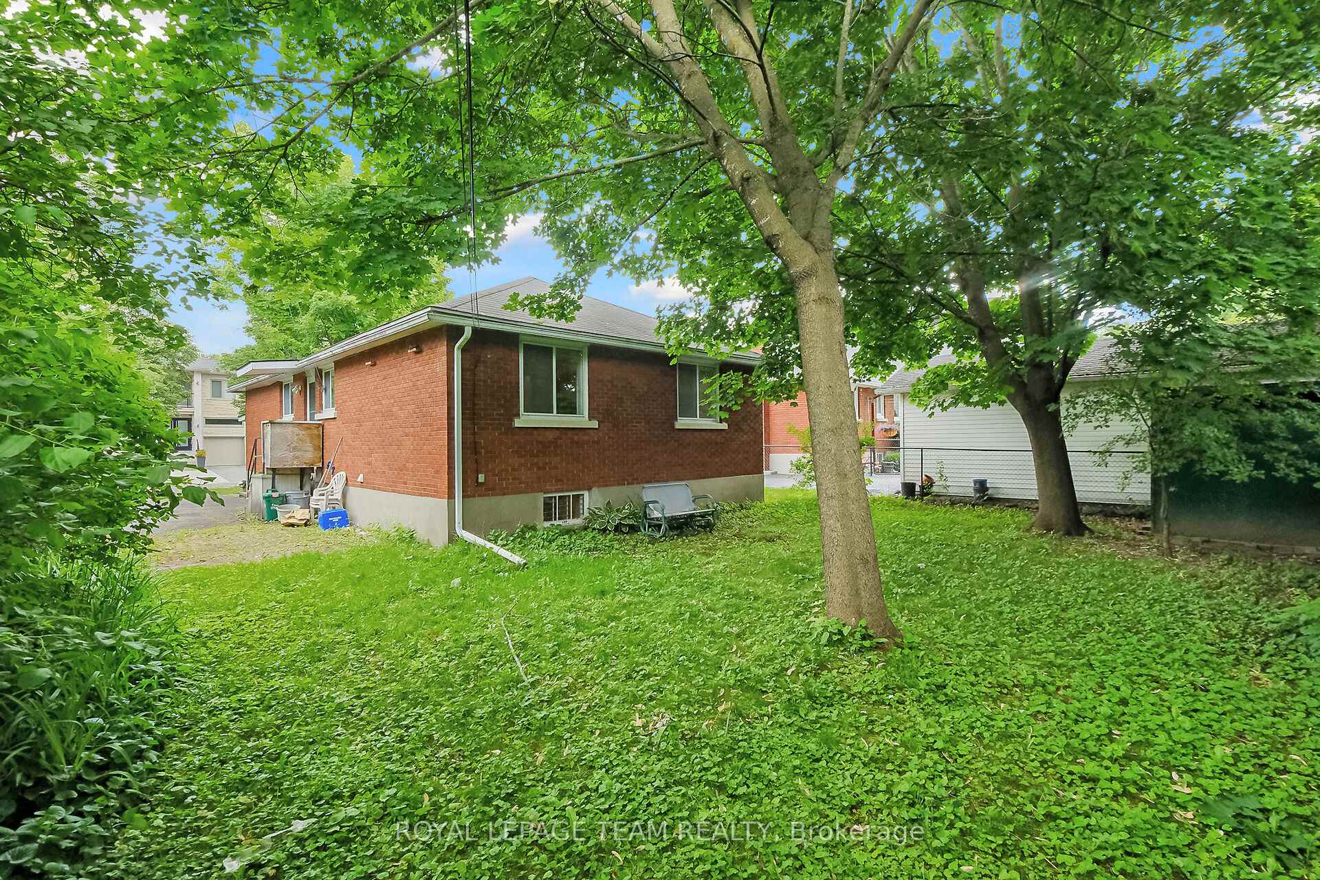 Photo 28 of 2218 Prospect Avenue, Ottawa, Alta Vista — HOMEH