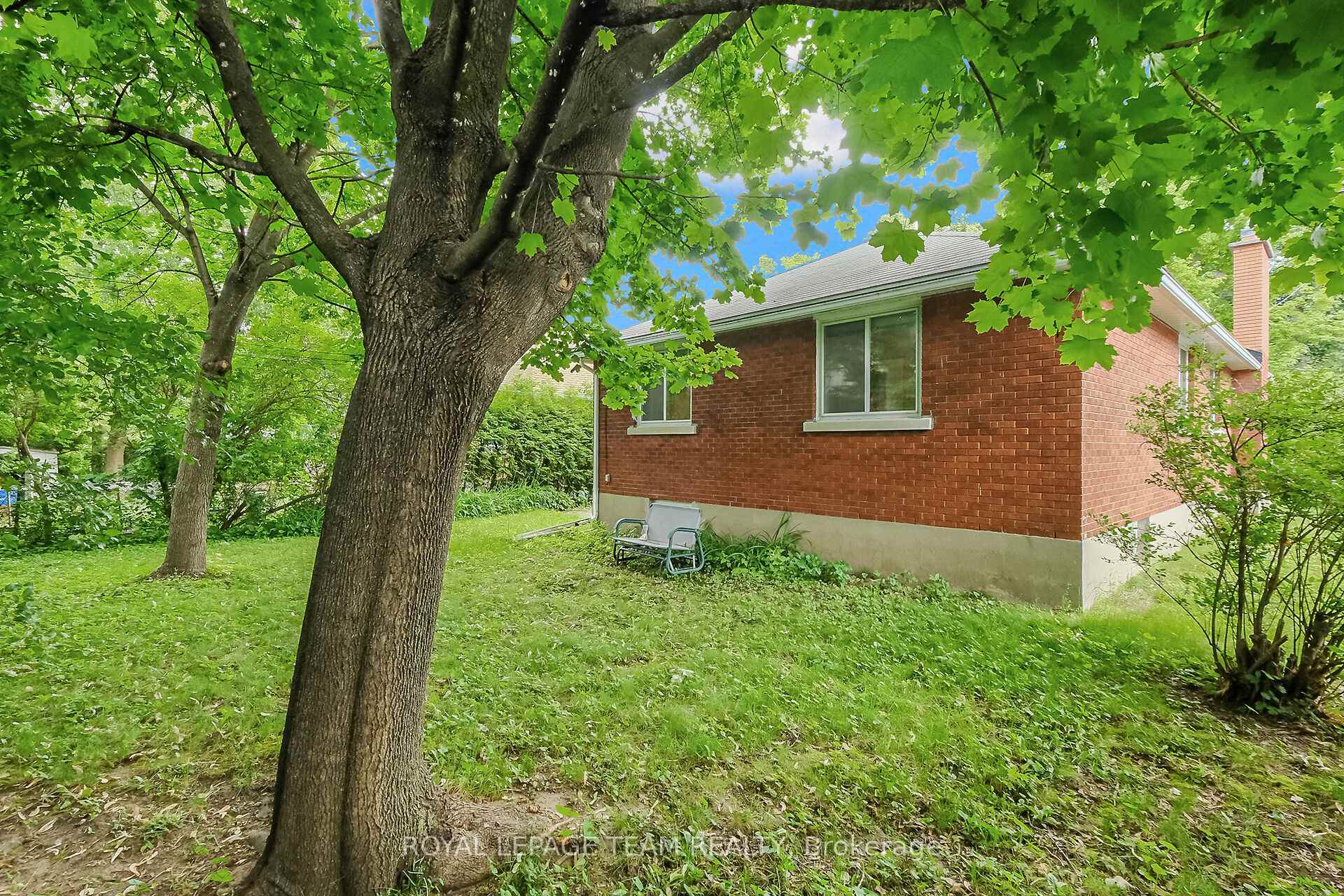 Photo 29 of 2218 Prospect Avenue, Ottawa, Alta Vista — HOMEH
