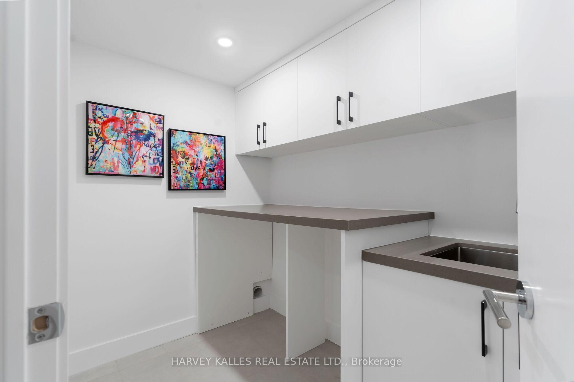 Photo 40 of 30 Roseland Drive, Etobicoke, Alderwood — HOMEH