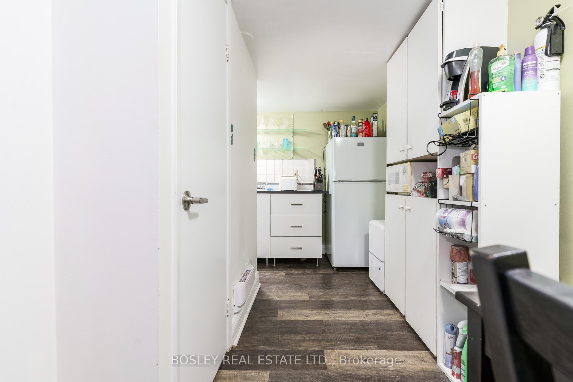 Photo 12 of Unit Lower, 156 Sheridan Avenue, Toronto, Little Portugal — HOMEH