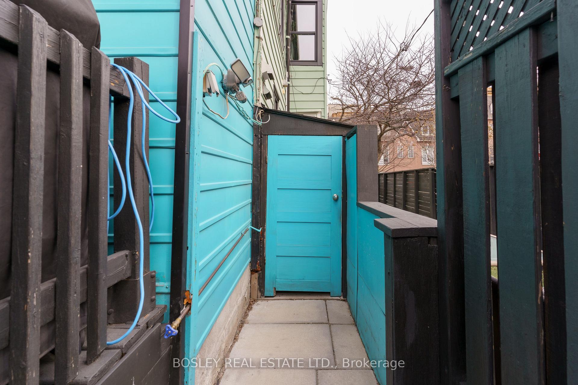 Photo 13 of Unit Lower, 156 Sheridan Avenue, Toronto, Little Portugal — HOMEH