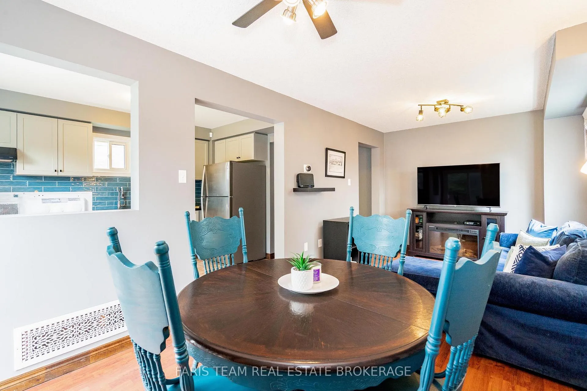 Photo 12 of 230 Kozlov Street, Barrie, West Bayfield — HOMEH