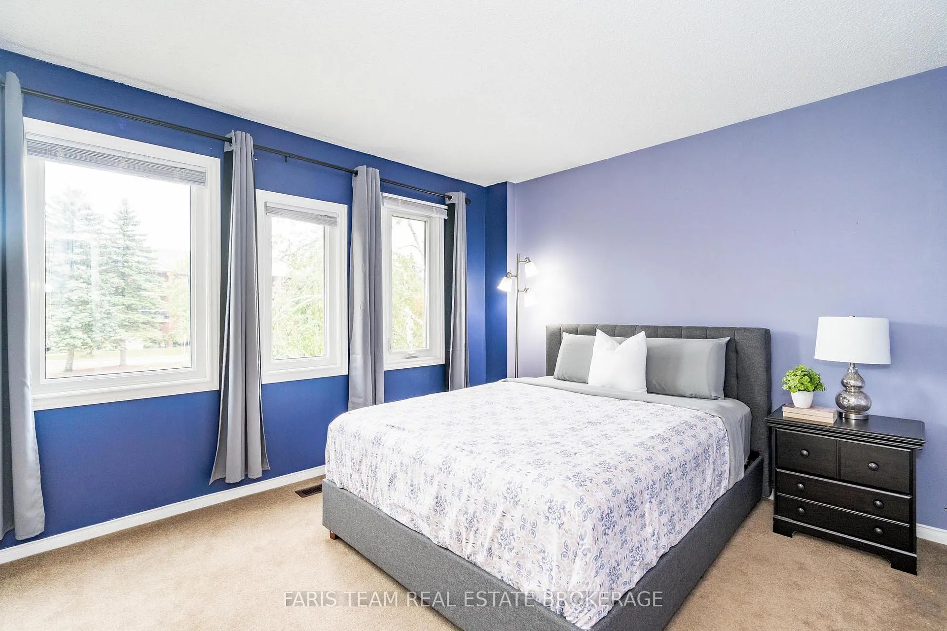Photo 17 of 230 Kozlov Street, Barrie, West Bayfield — HOMEH