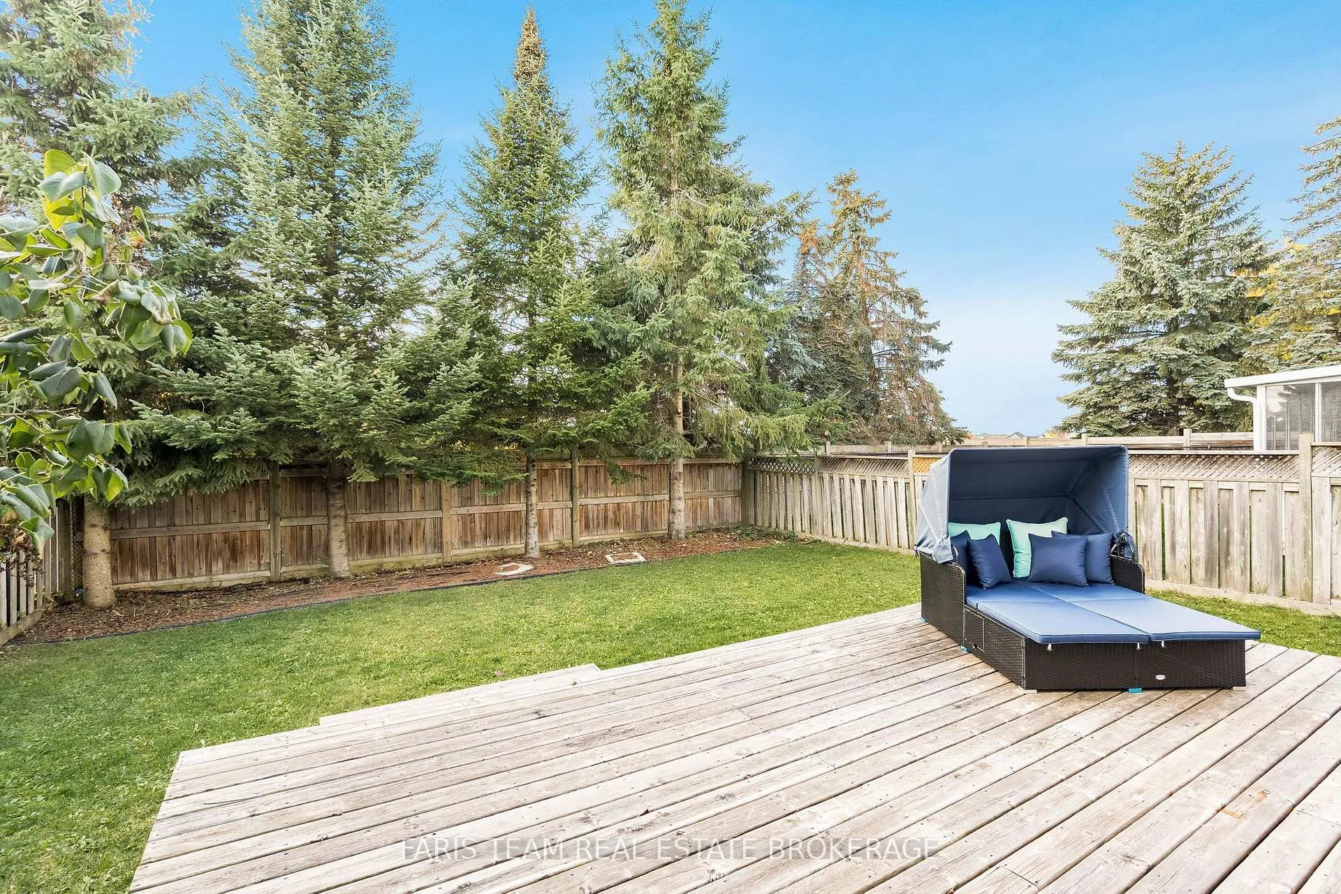 Photo 24 of 230 Kozlov Street, Barrie, West Bayfield — HOMEH