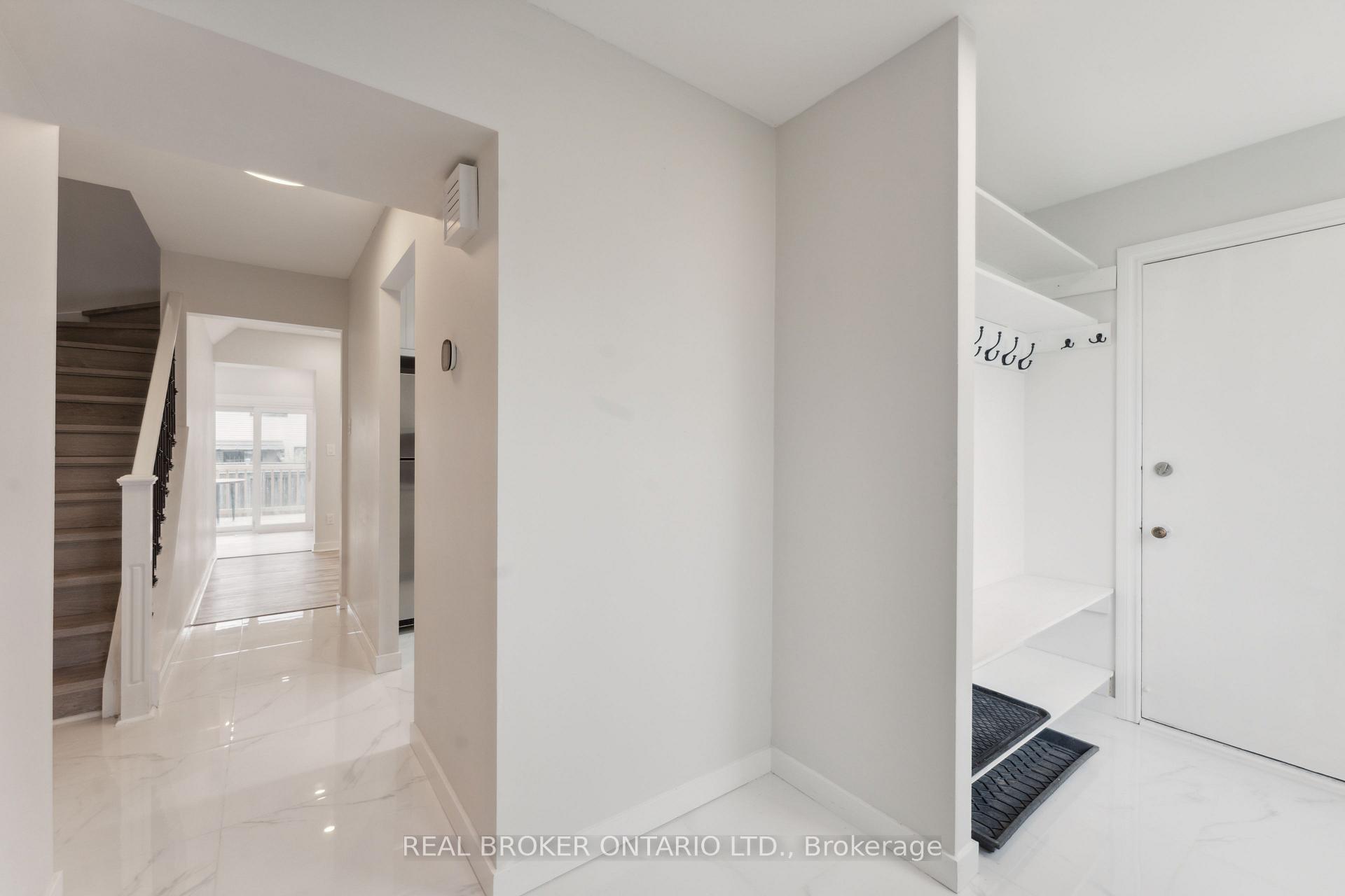 Photo 2 of 125 Priam Way, Ottawa, Westcliffe Estates — HOMEH