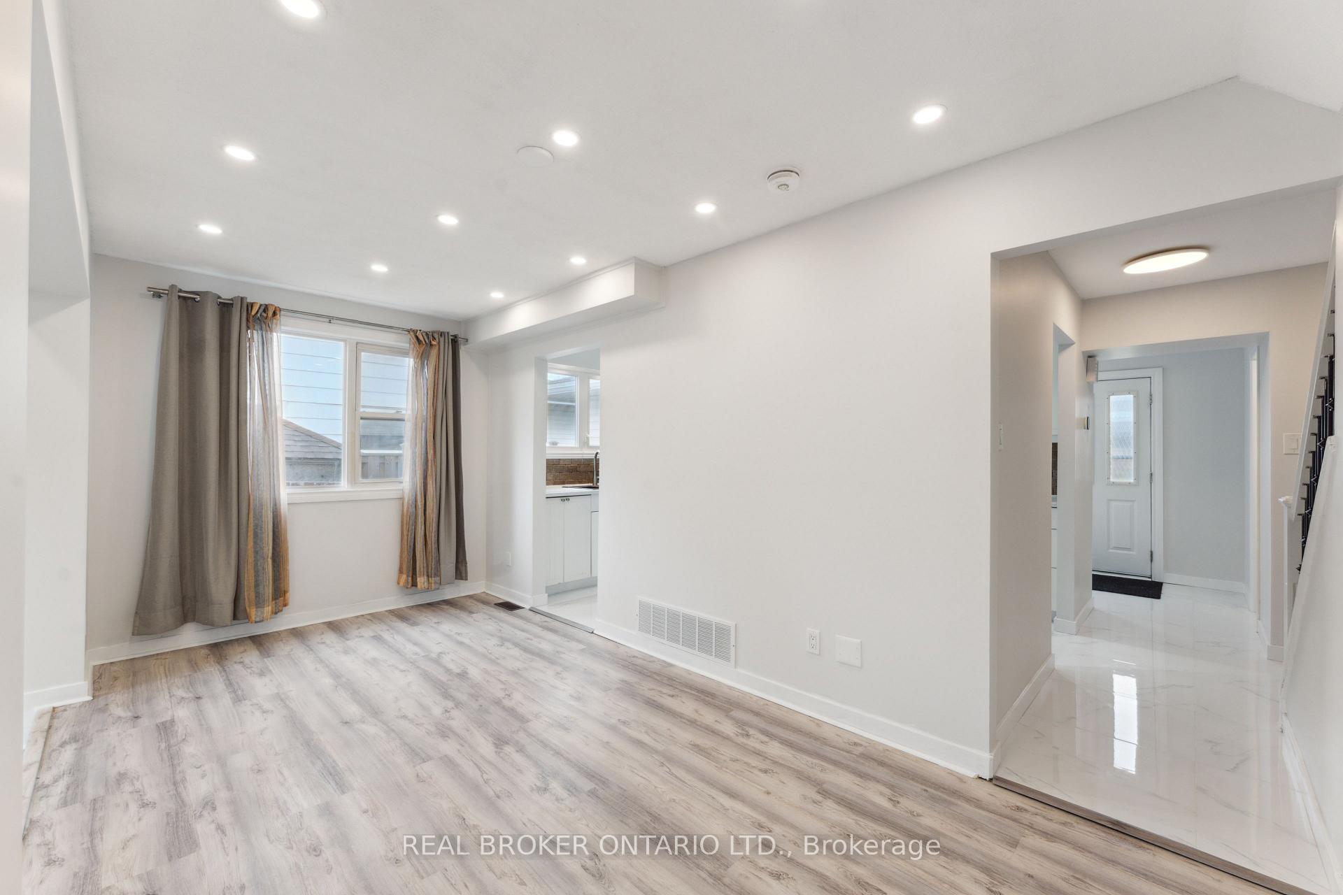 Photo 6 of 125 Priam Way, Ottawa, Westcliffe Estates — HOMEH