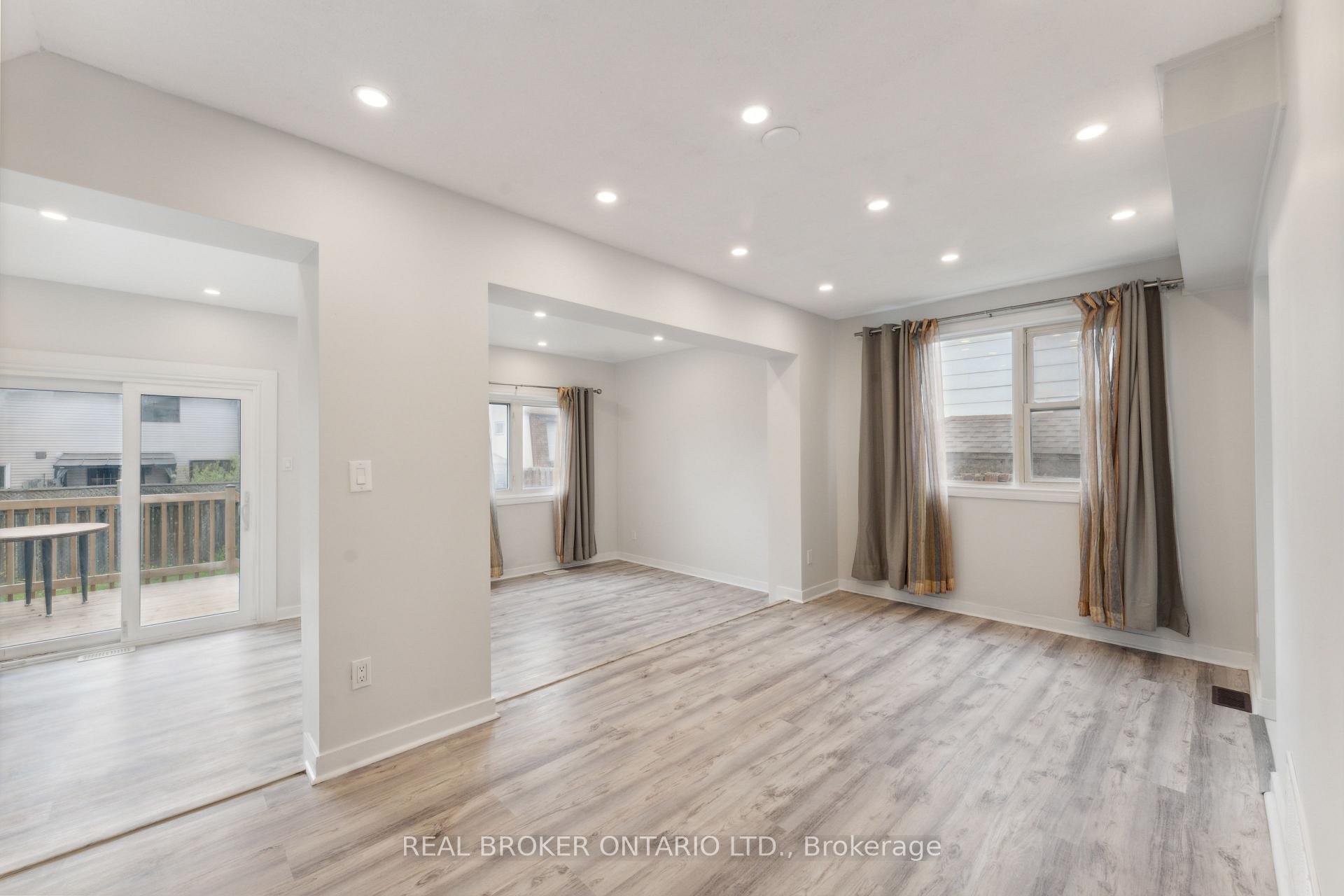 Photo 7 of 125 Priam Way, Ottawa, Westcliffe Estates — HOMEH