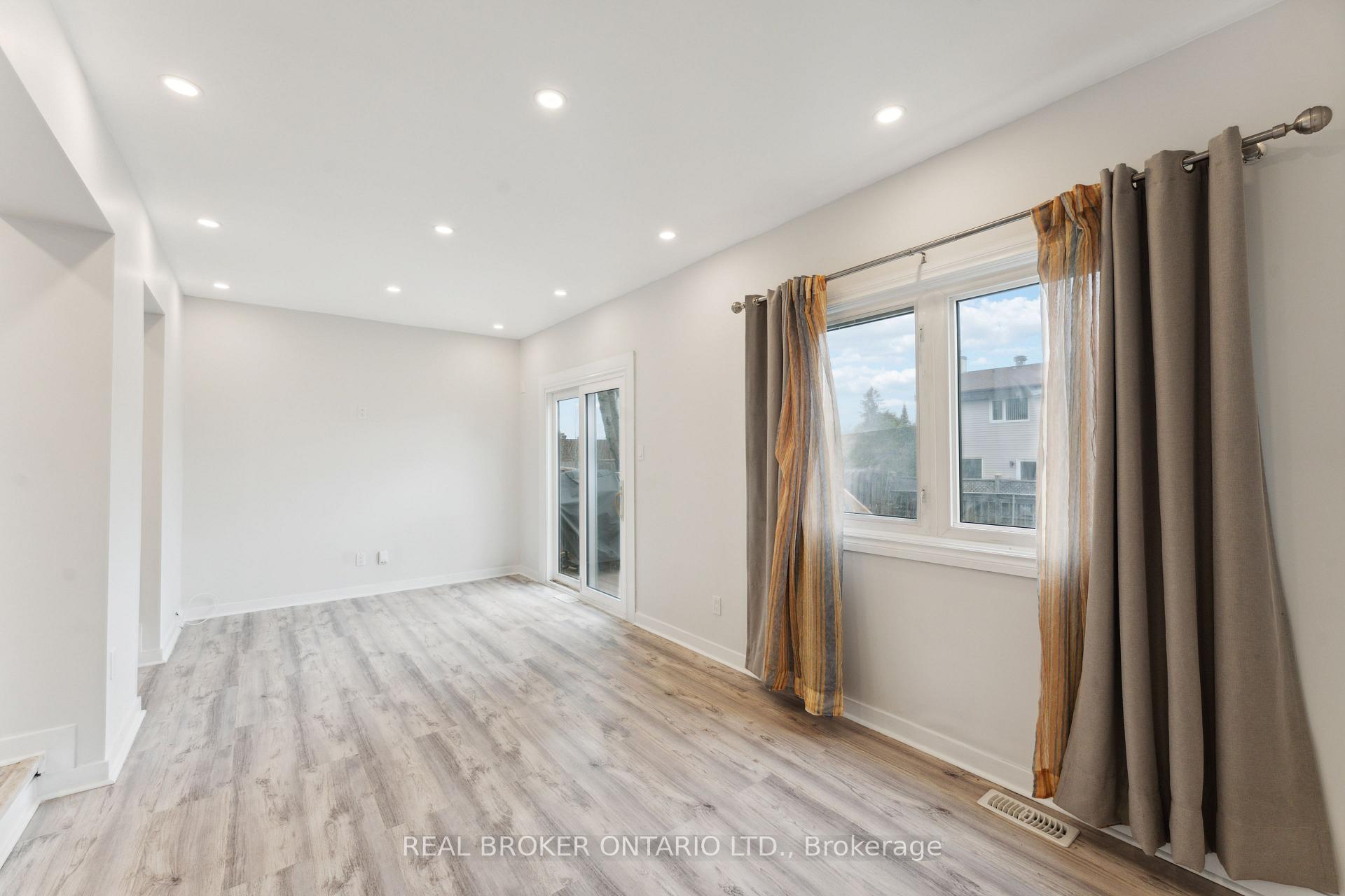 Photo 9 of 125 Priam Way, Ottawa, Westcliffe Estates — HOMEH