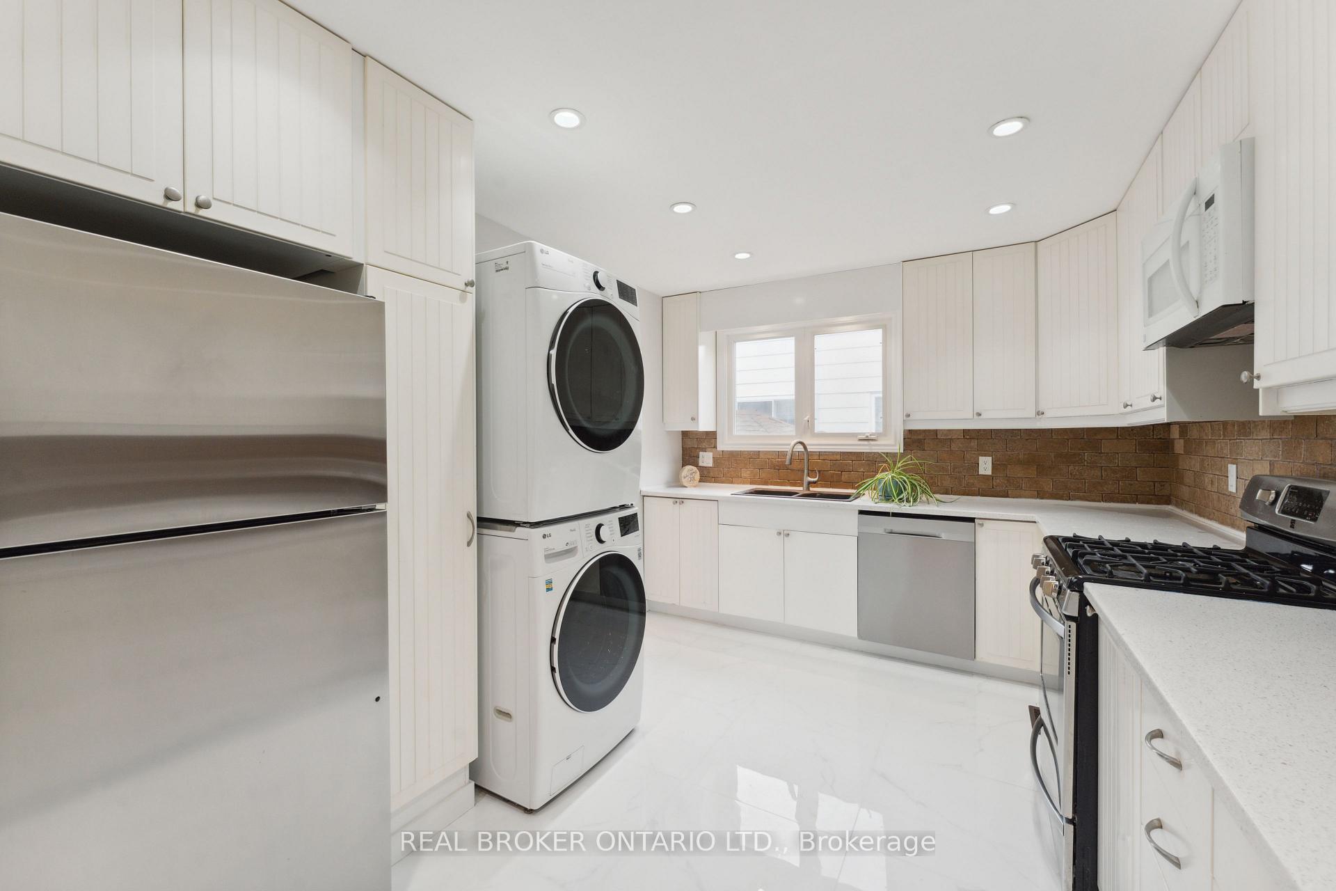 Photo 11 of 125 Priam Way, Ottawa, Westcliffe Estates — HOMEH