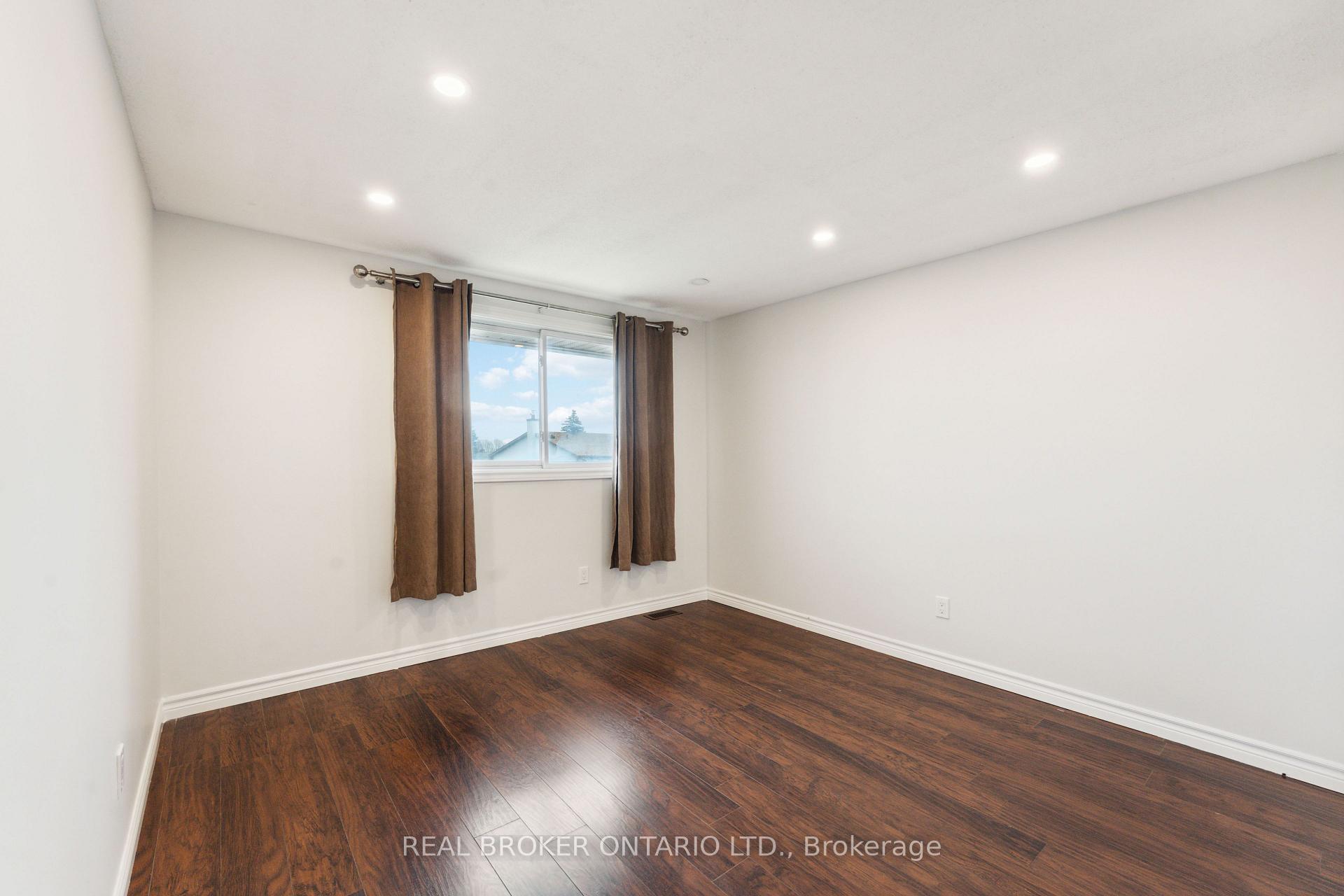 Photo 30 of 125 Priam Way, Ottawa, Westcliffe Estates — HOMEH