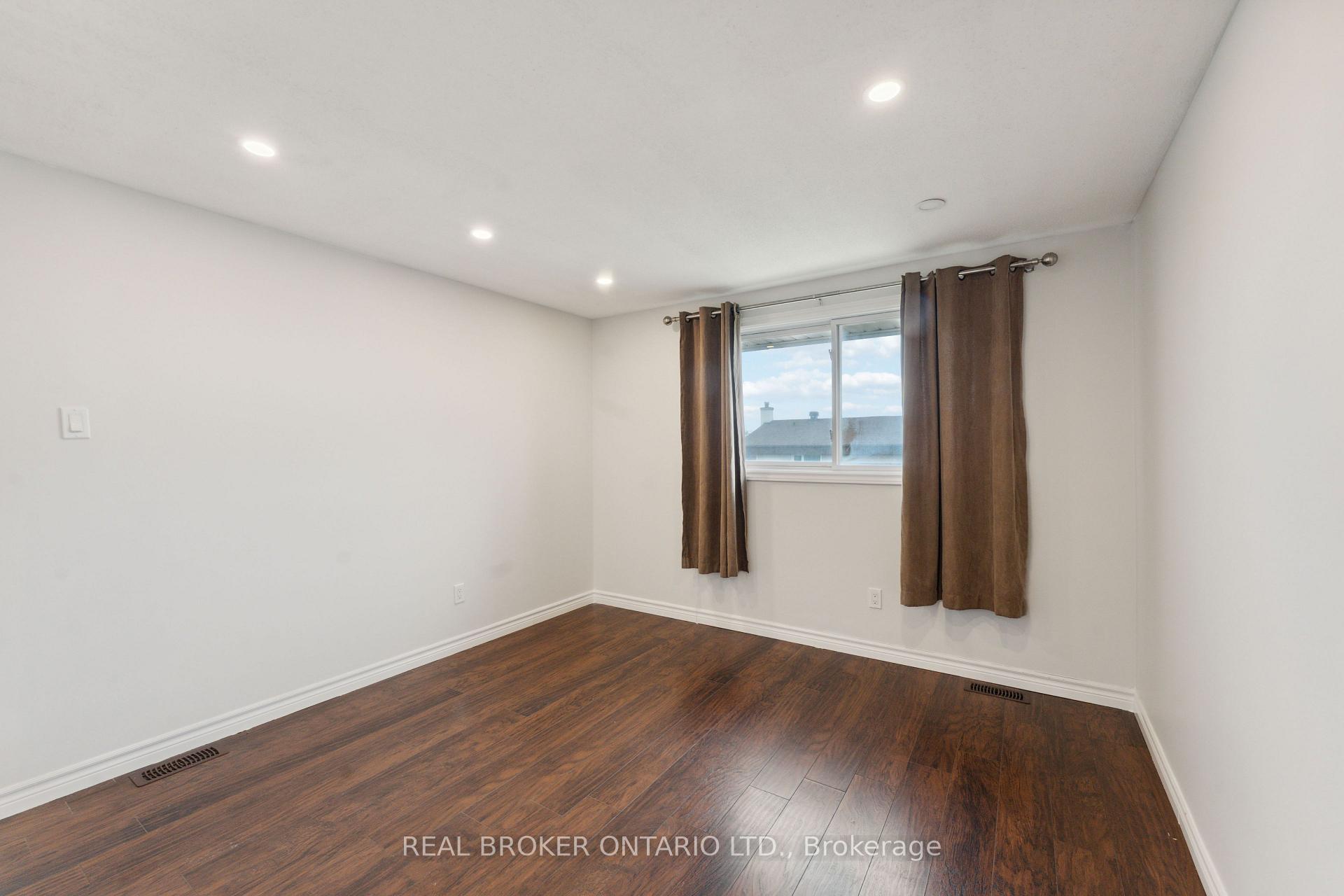 Photo 36 of 125 Priam Way, Ottawa, Westcliffe Estates — HOMEH