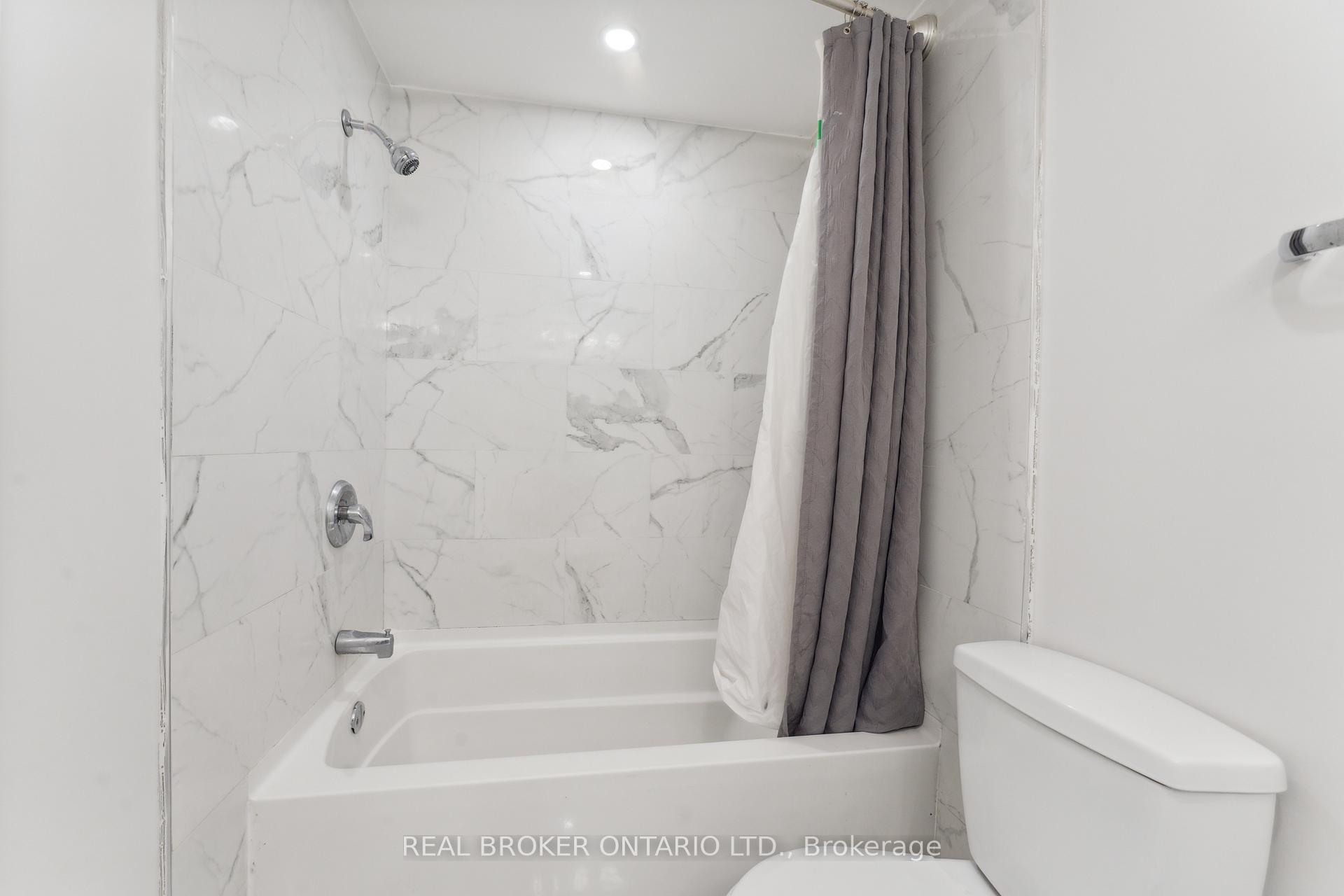 Photo 33 of 125 Priam Way, Ottawa, Westcliffe Estates — HOMEH