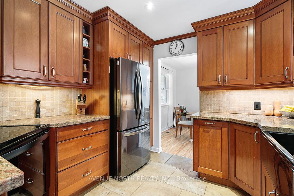 Photo 8 of 639 Chadburn Avenue, Ottawa, Riverview Park — HOMEH