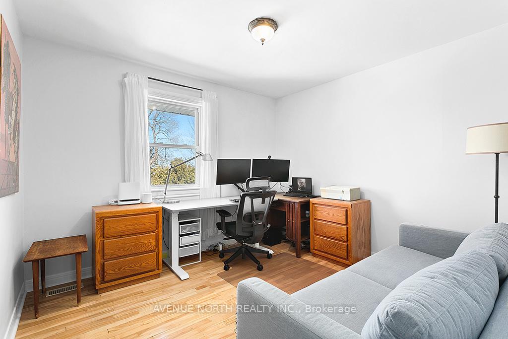 Photo 18 of 639 Chadburn Avenue, Ottawa, Riverview Park — HOMEH