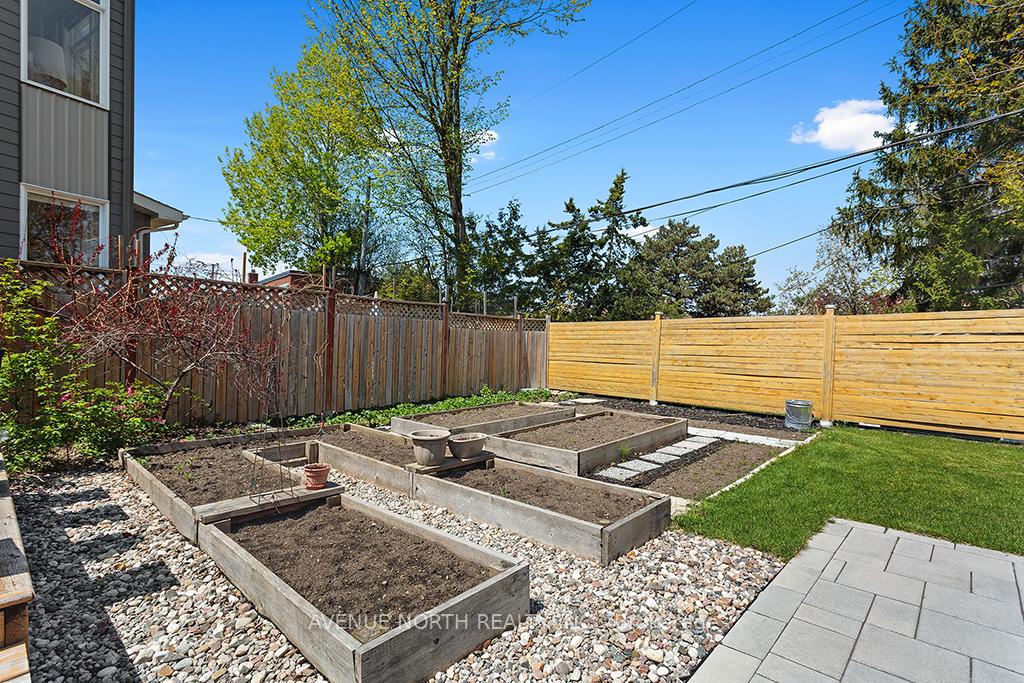 Photo 26 of 639 Chadburn Avenue, Ottawa, Riverview Park — HOMEH