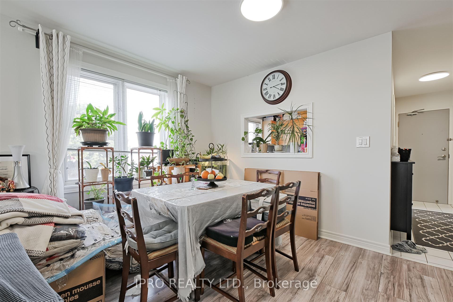 Photo 25 of 657 Evans Avenue, Etobicoke, Alderwood — HOMEH