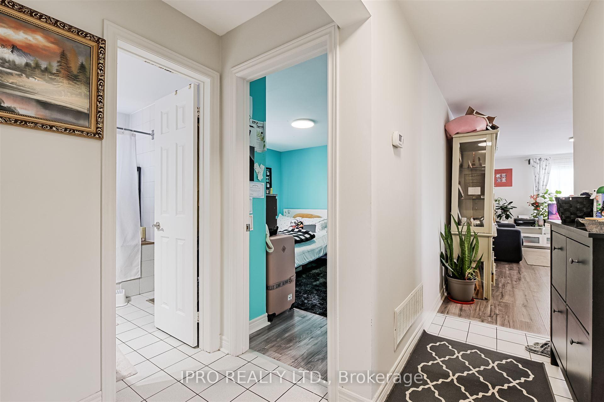 Photo 27 of 657 Evans Avenue, Etobicoke, Alderwood — HOMEH