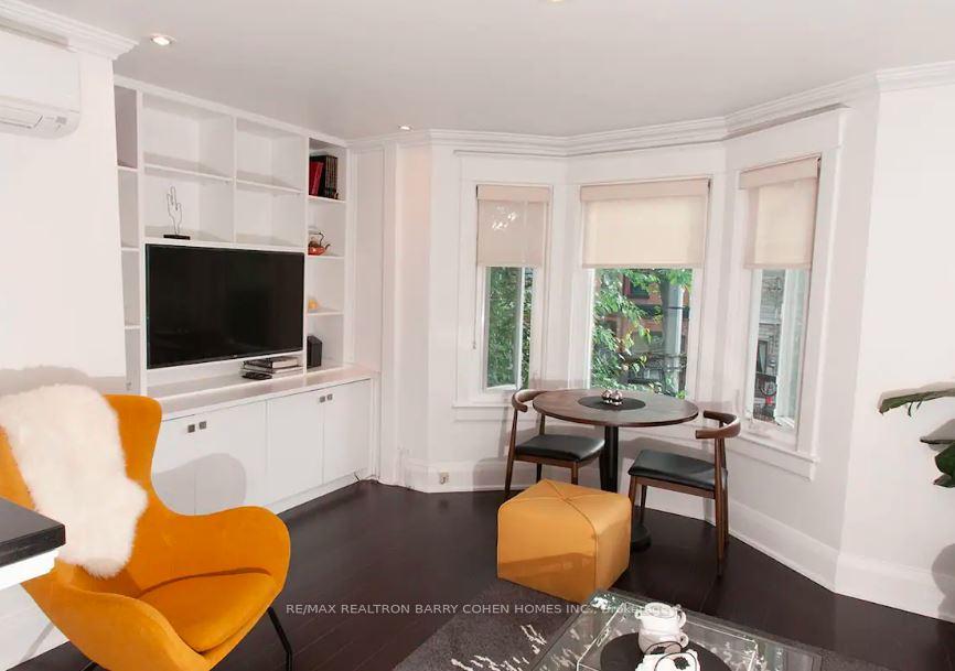 Photo 2 of Unit Upper, 107 Massey Street, Toronto, Niagara — HOMEH