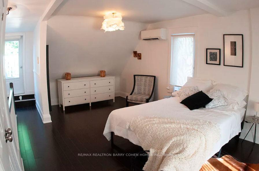 Photo 6 of Unit Upper, 107 Massey Street, Toronto, Niagara — HOMEH