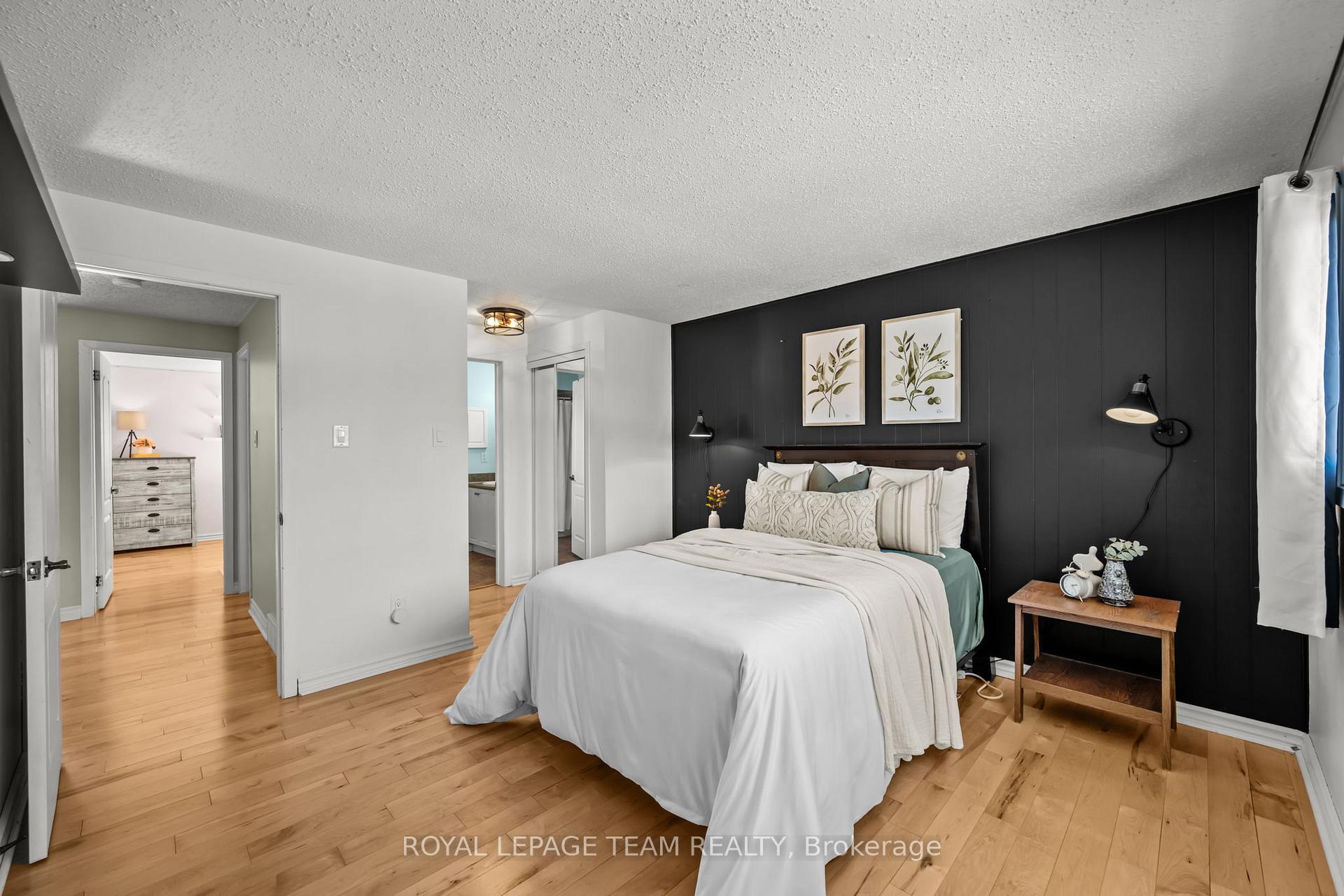 Photo 26 of 109 Eastpark Drive, Ottawa, Blackburn Hamlet — HOMEH