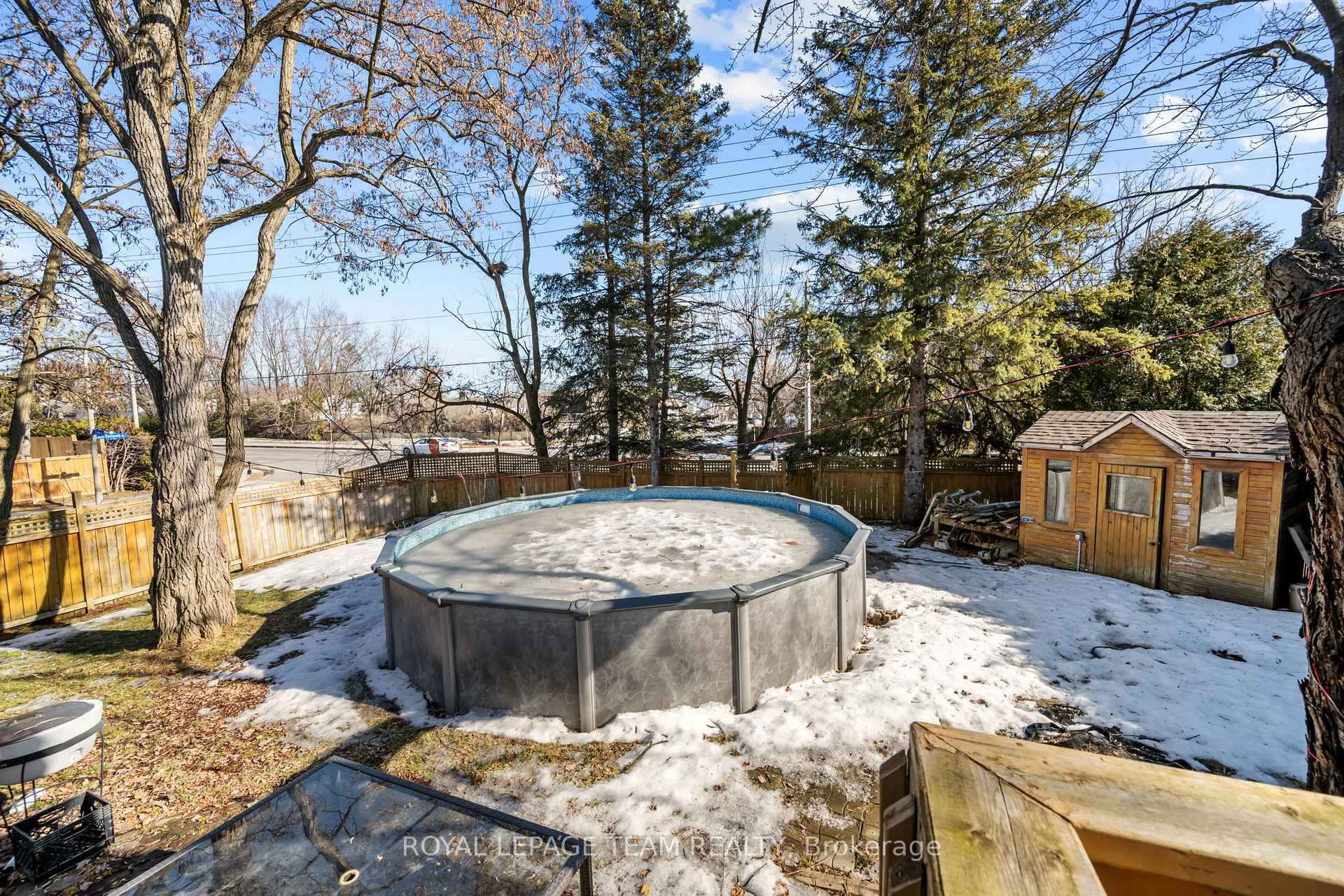 Photo 33 of 109 Eastpark Drive, Ottawa, Blackburn Hamlet — HOMEH